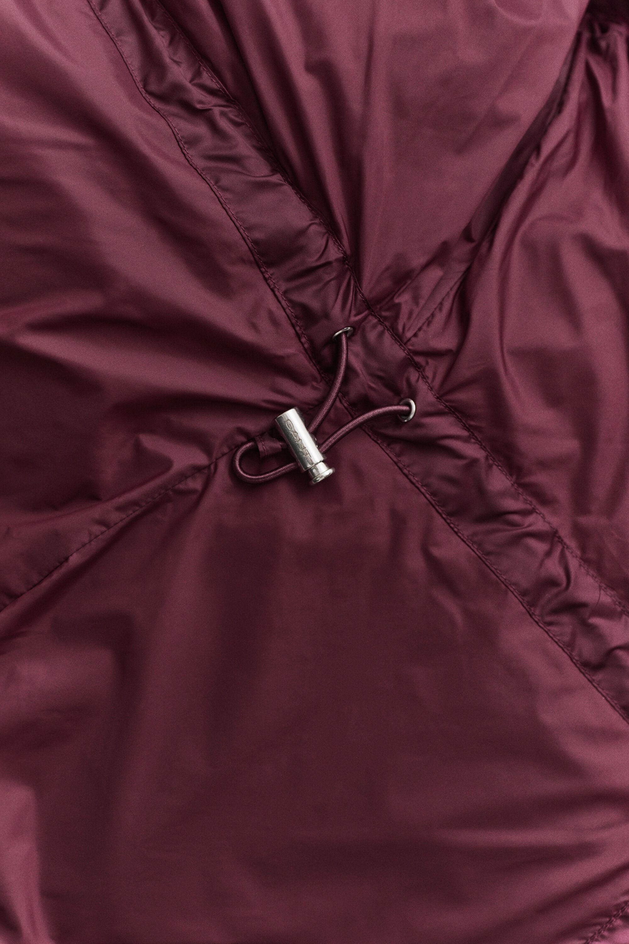 Chaqueta con acolchado medio