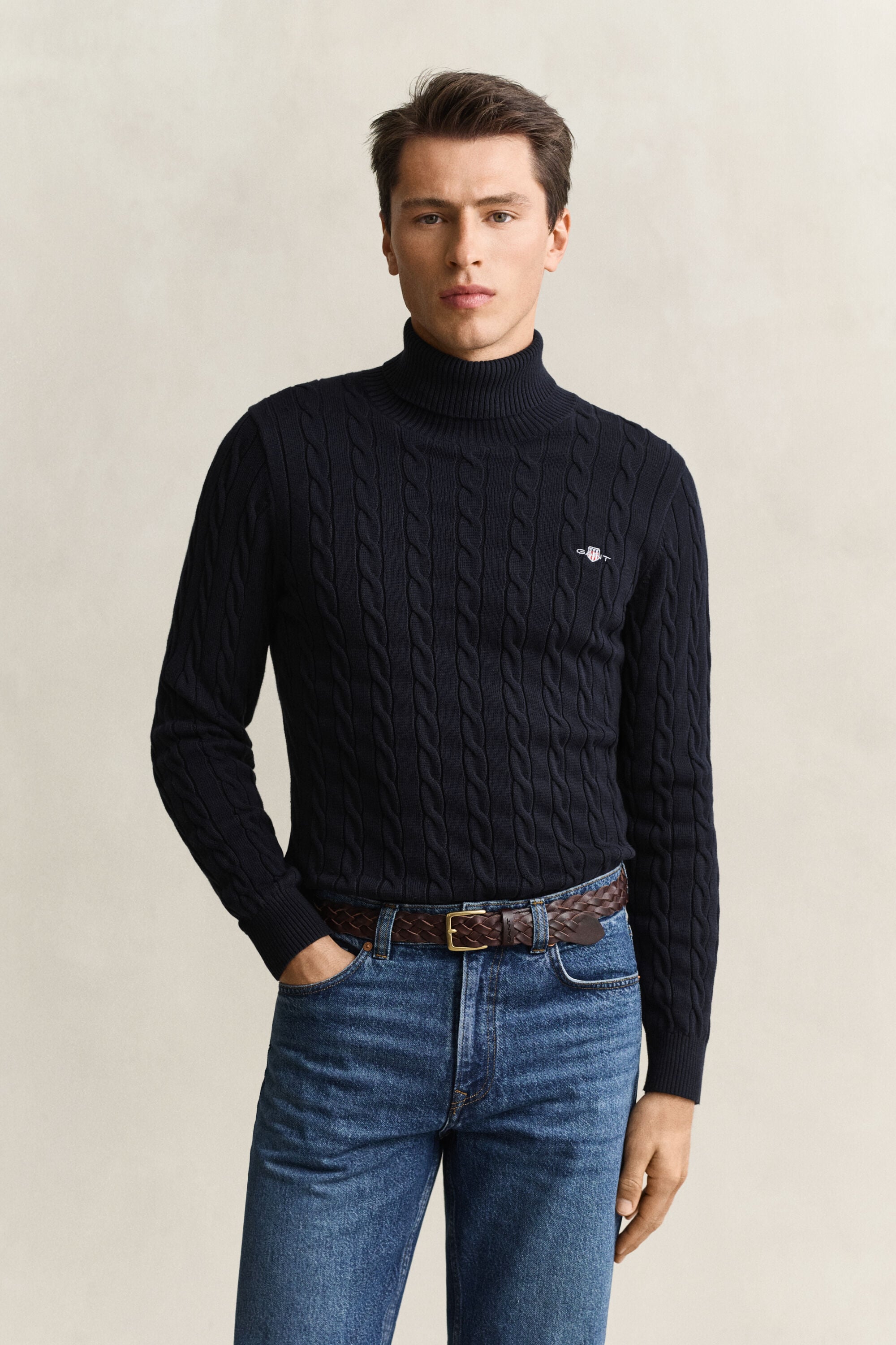 Jersey de punto de ochos de algodón con cuello de cisne