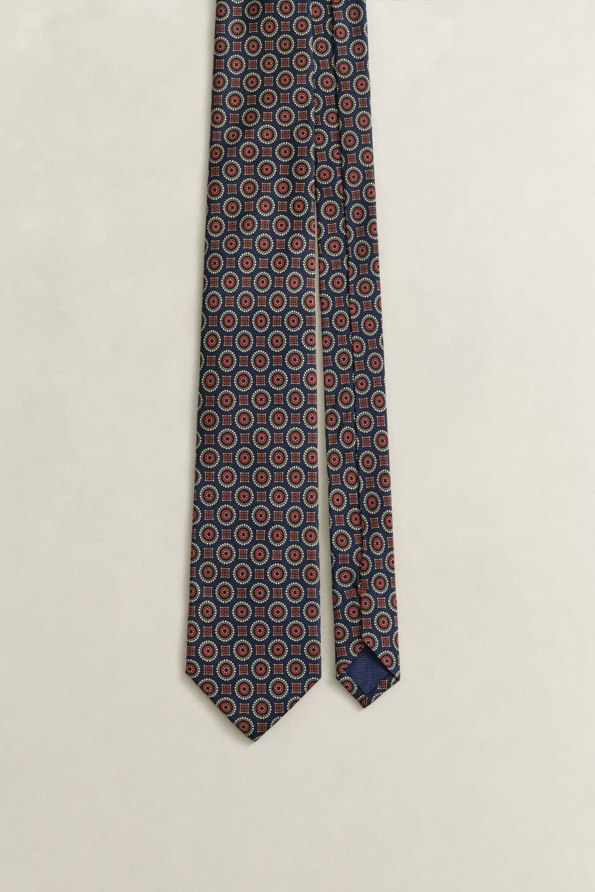Corbata con estampado de fular