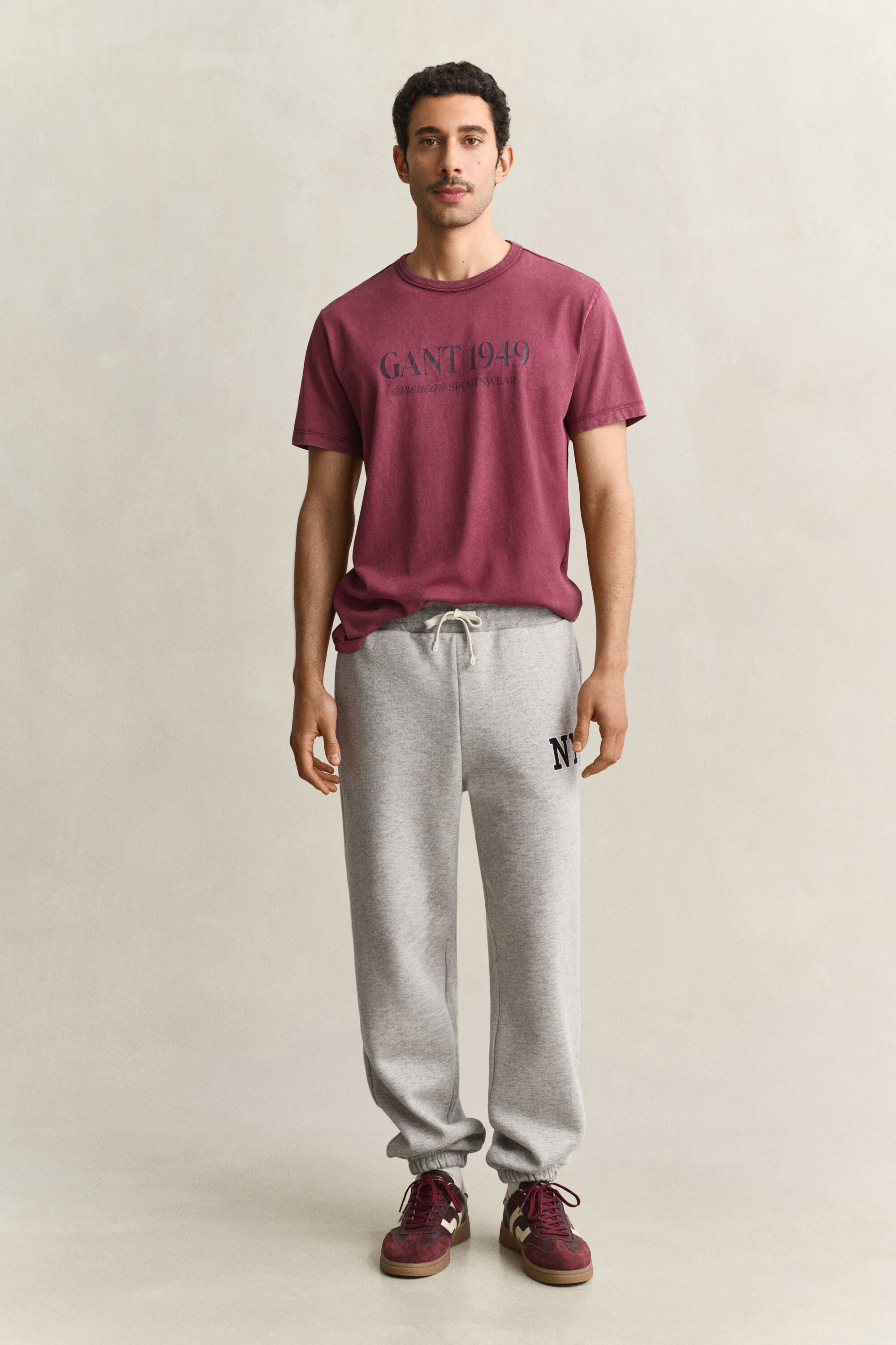 Pantalones de deporte con diseño