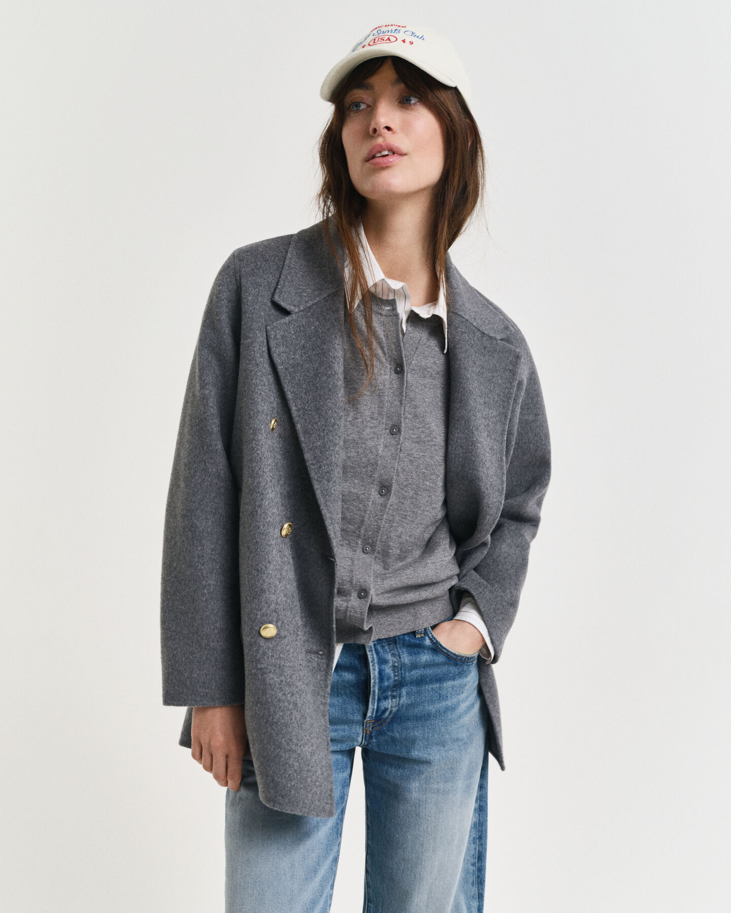 Chaquetón con detalle cosido a mano