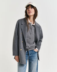 Chaquetón con detalle cosido a mano