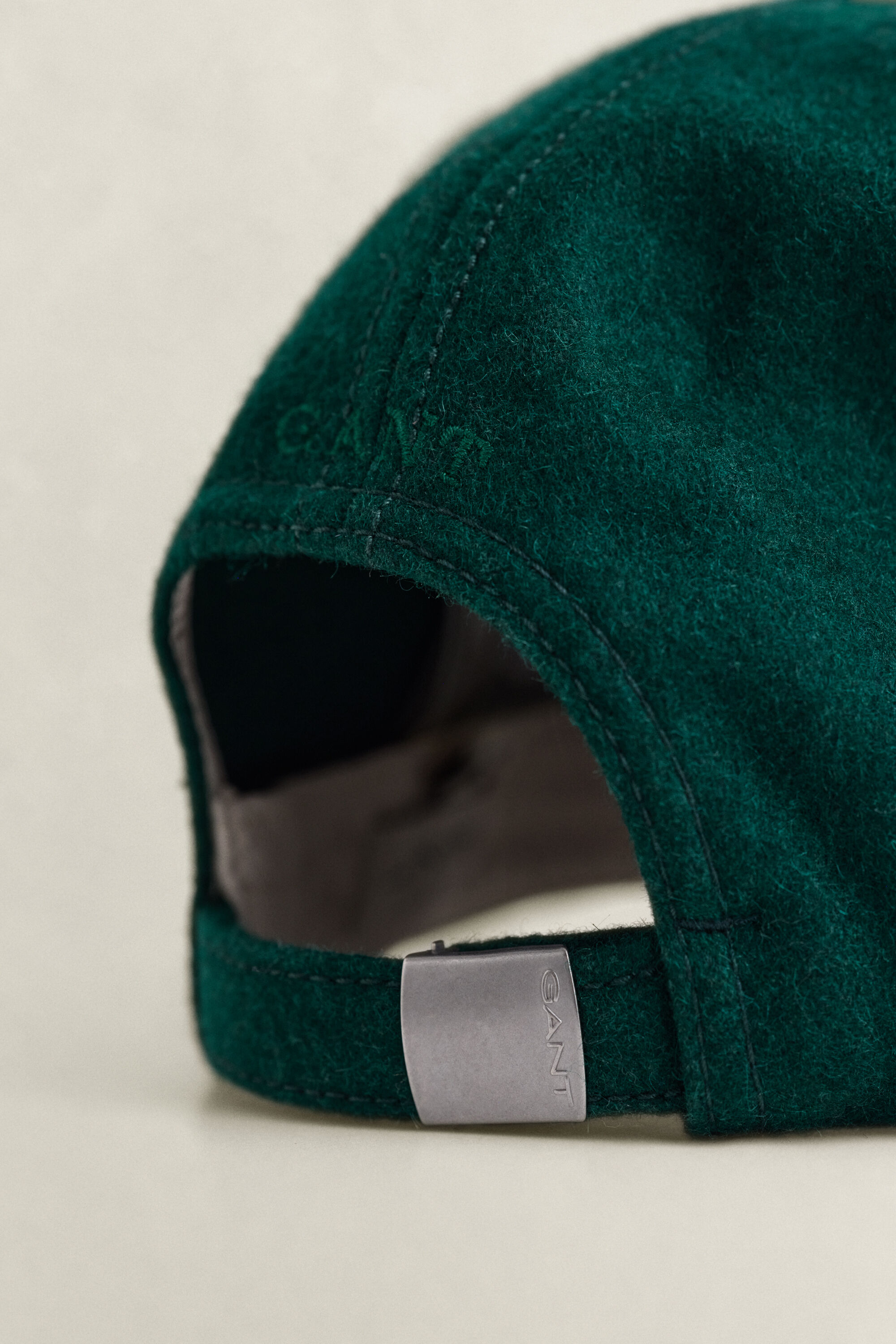 Gorra de lana melton