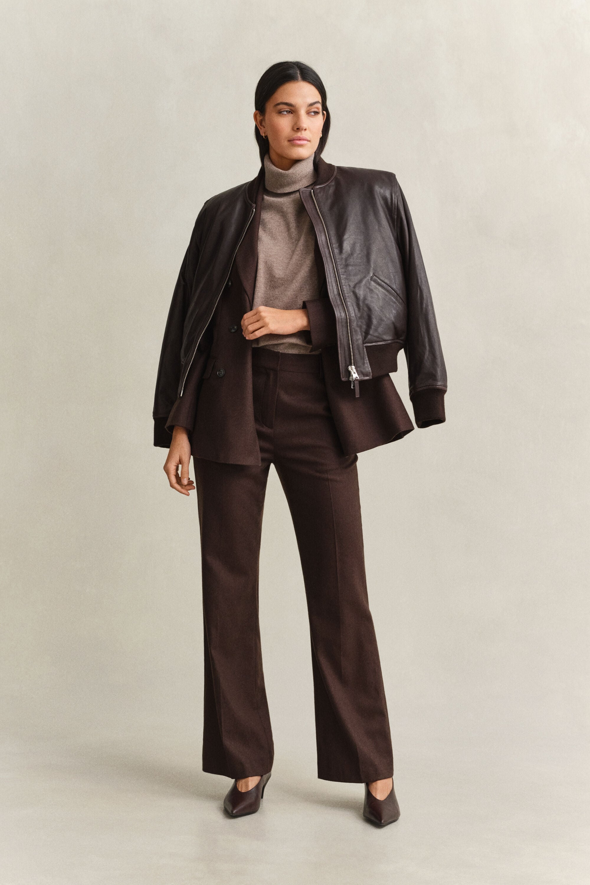 Pantalones de franela Slim Fit acampanados