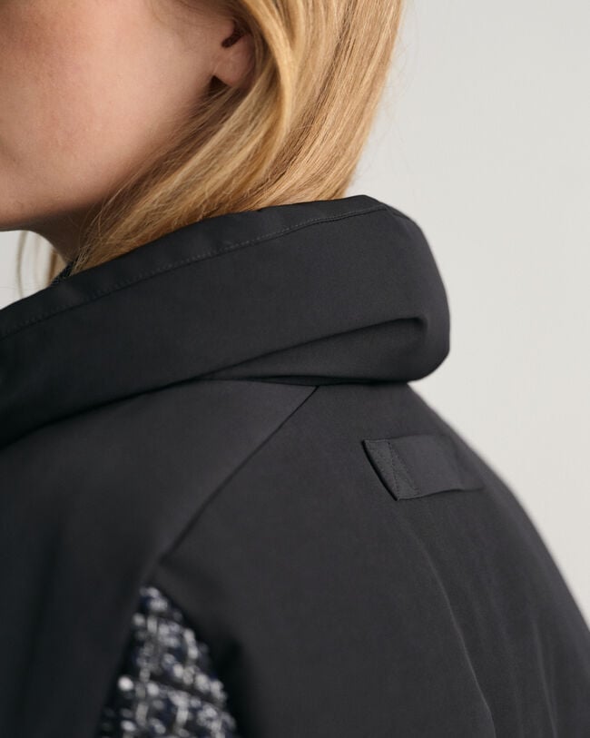 Chaqueta de tweed rellena de plum&oacute;n