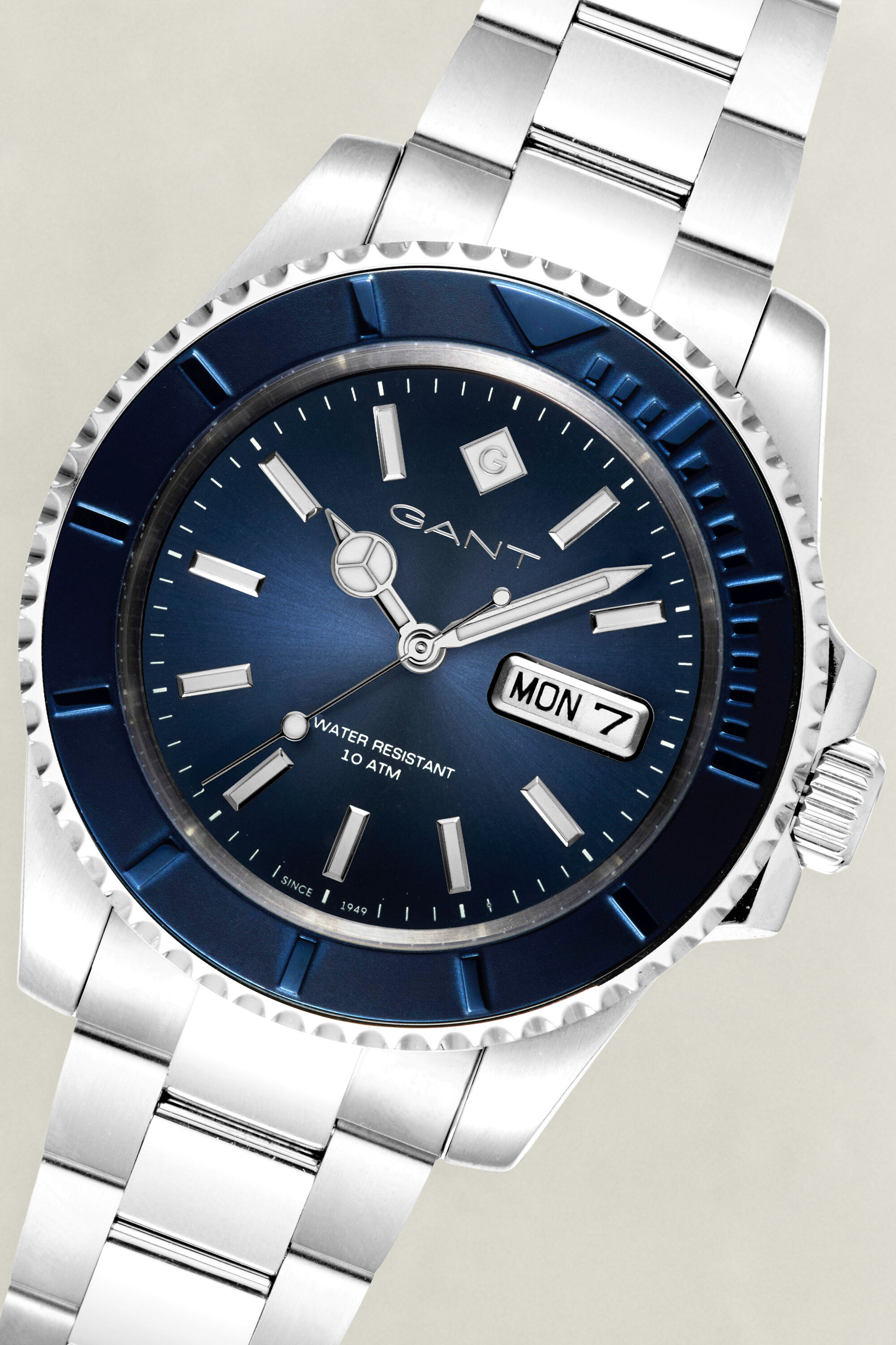 Reloj Watertown