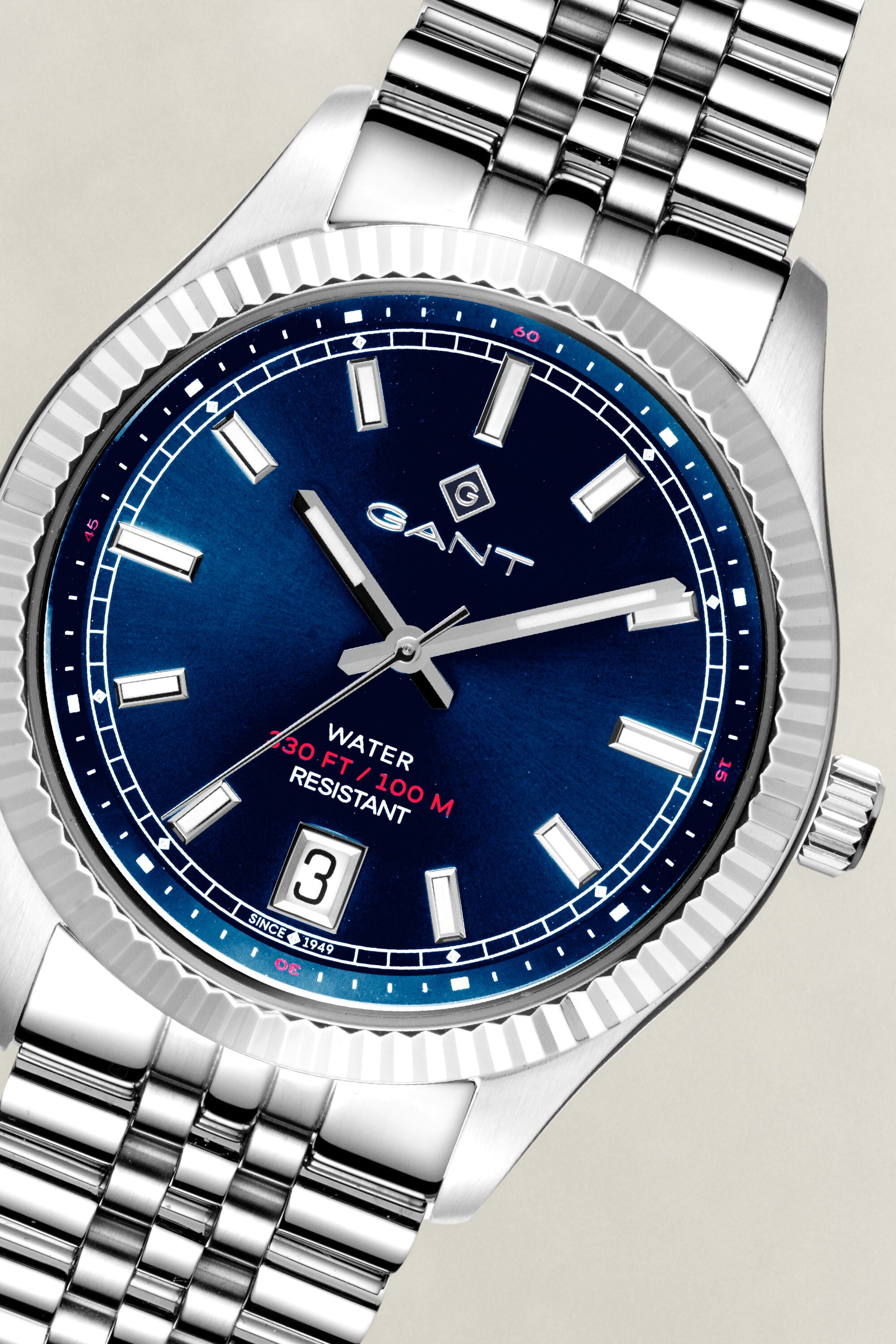 Reloj Sussex 44