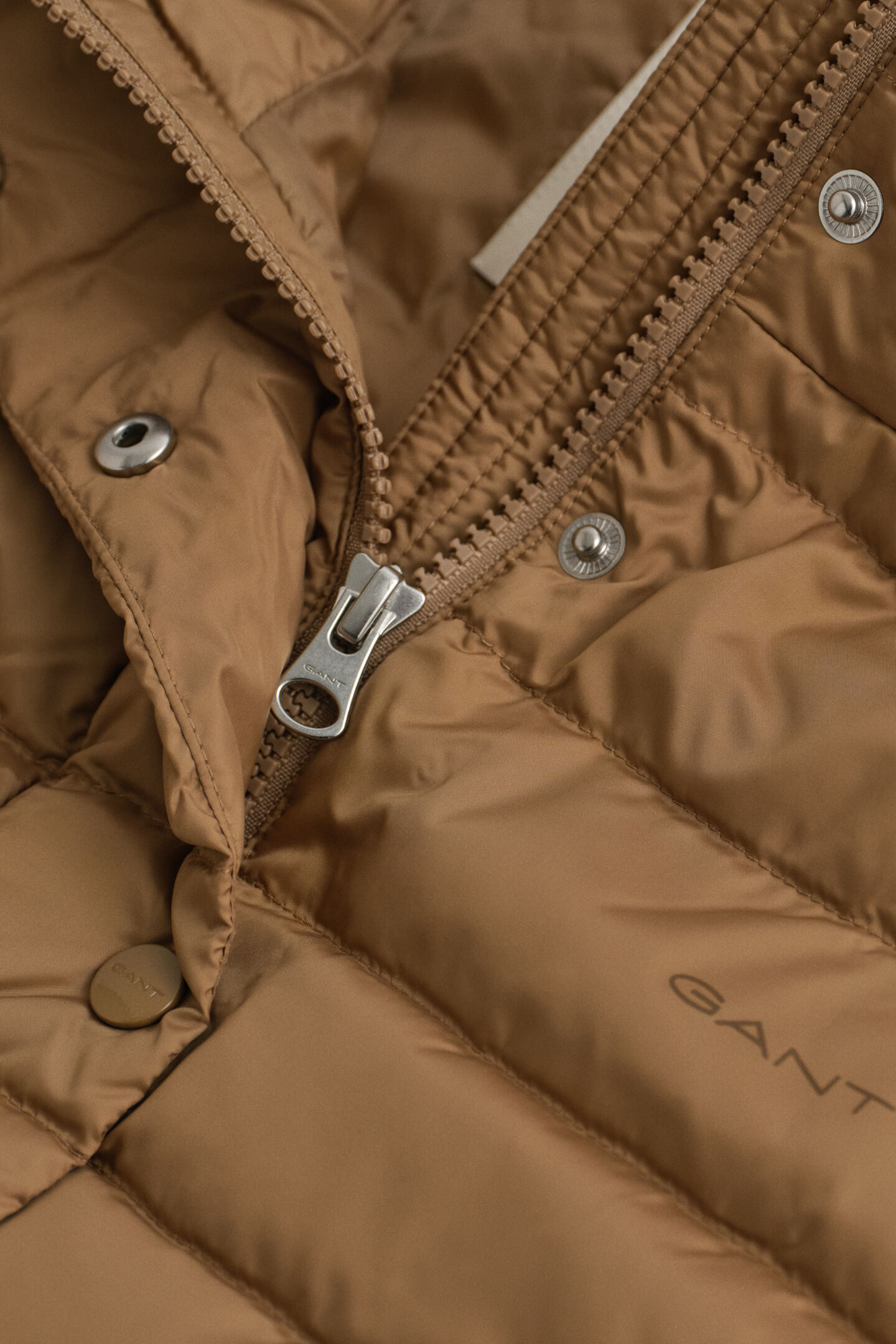 Chaleco de plumón ligero