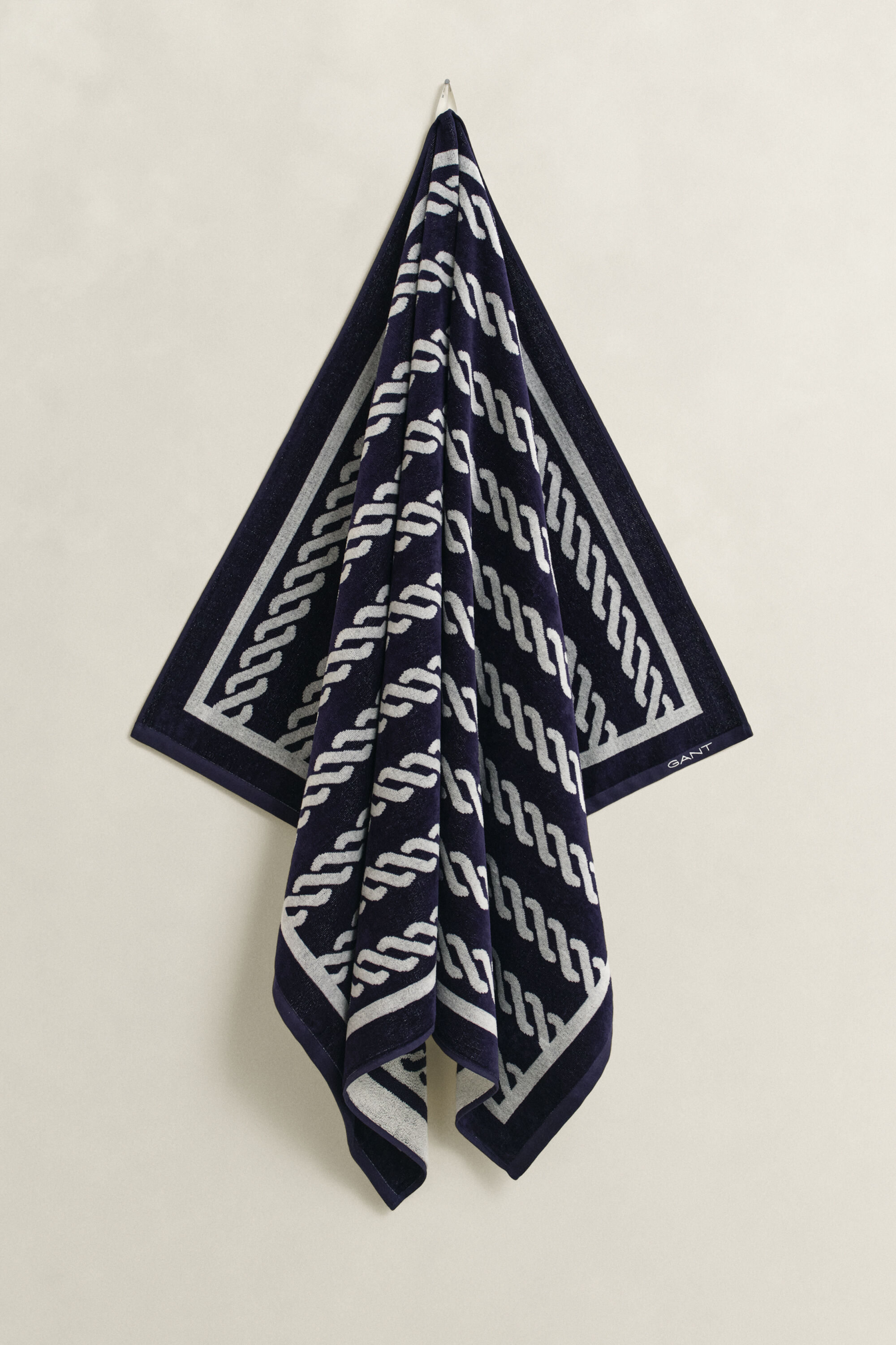 Toalla de playa con estampado de cuerdas