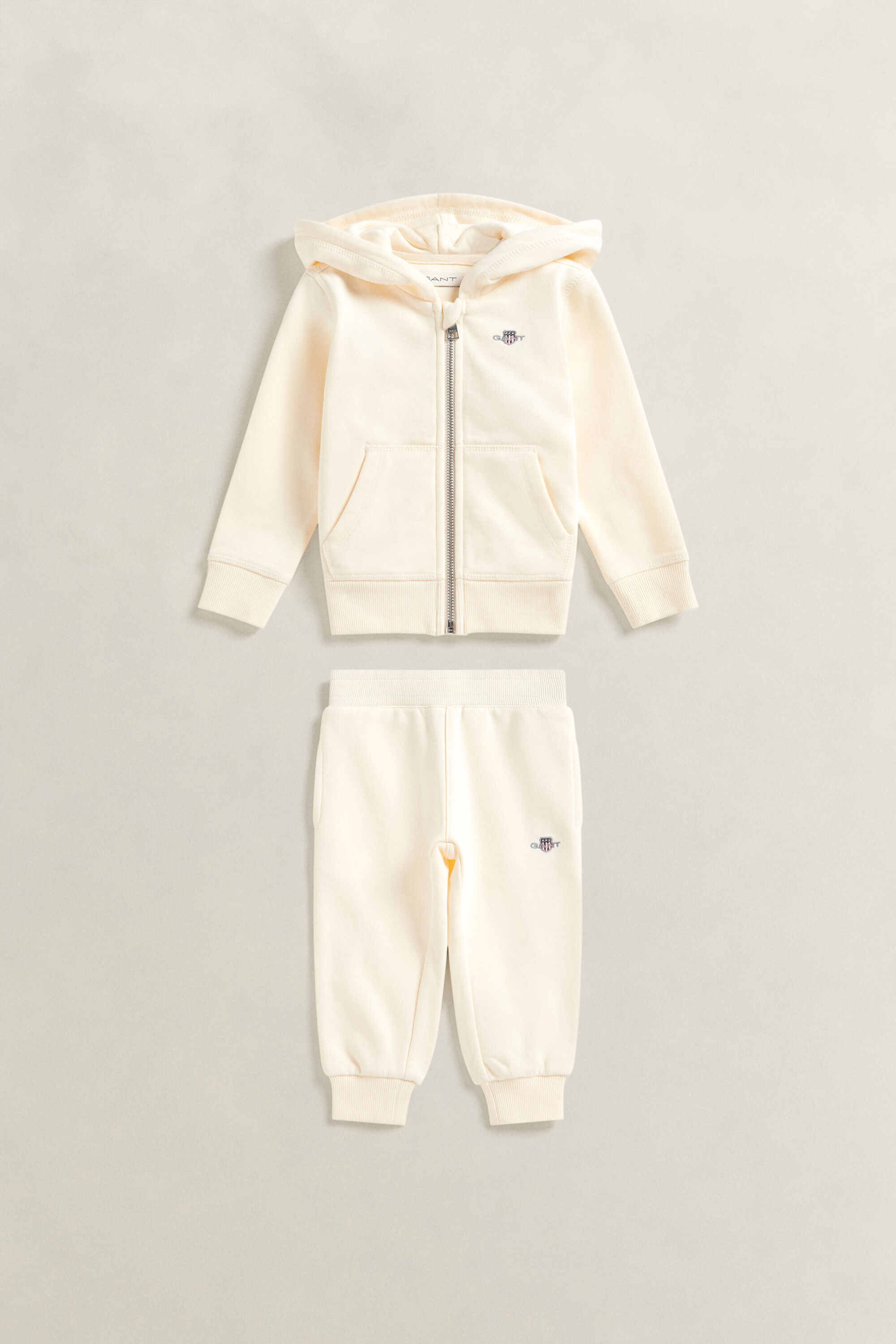 Conjunto de sudadera con capucha y pantalones deportivos Shield Girls