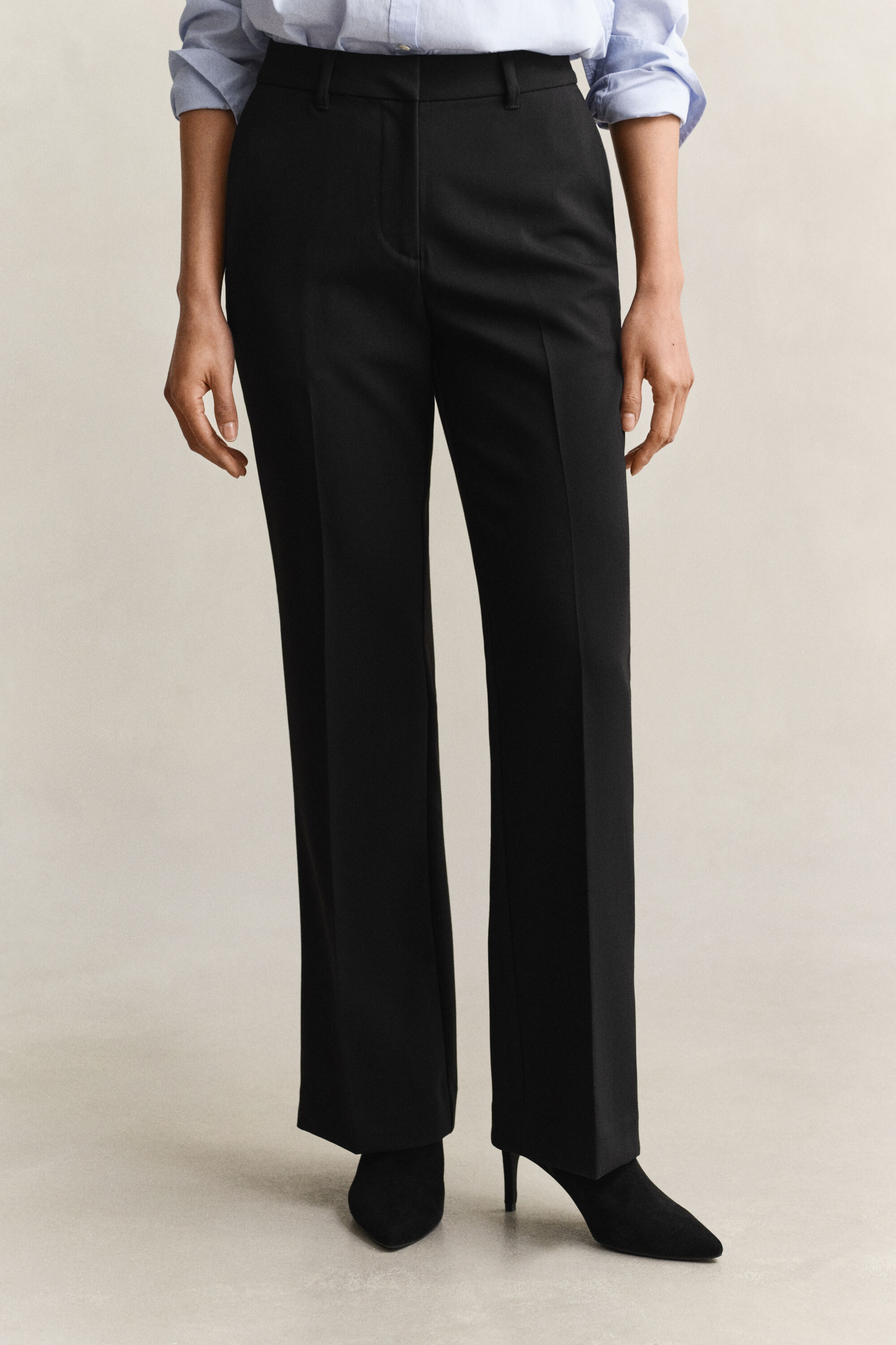 Pantalones de vestir Slim Fit acampanados