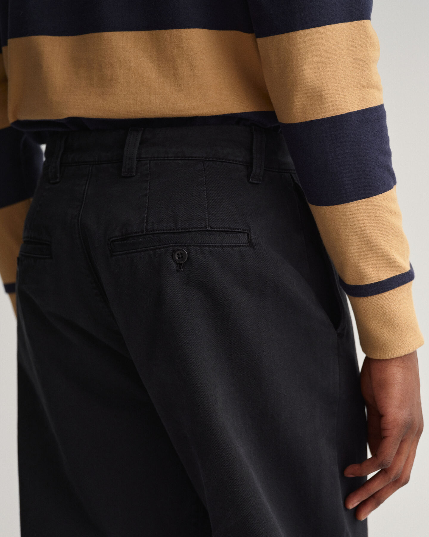 Pantalones chinos de sarga rectos