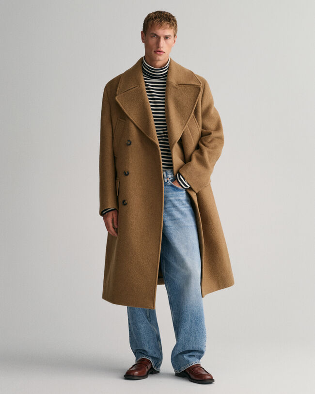 Camiseta de rayas con cuello de cisne y manga larga