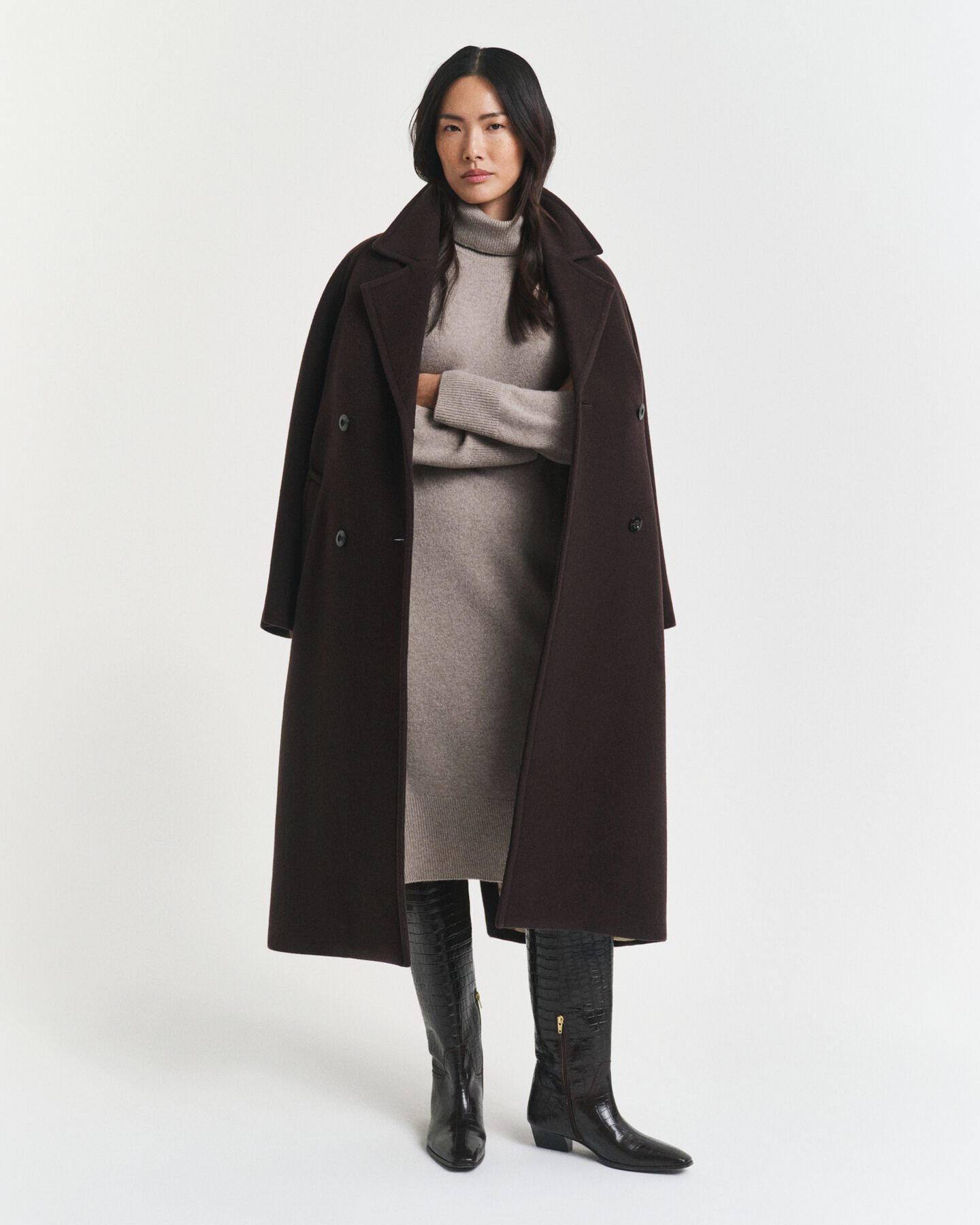 Vestido de cuello de cisne con detalle de punto