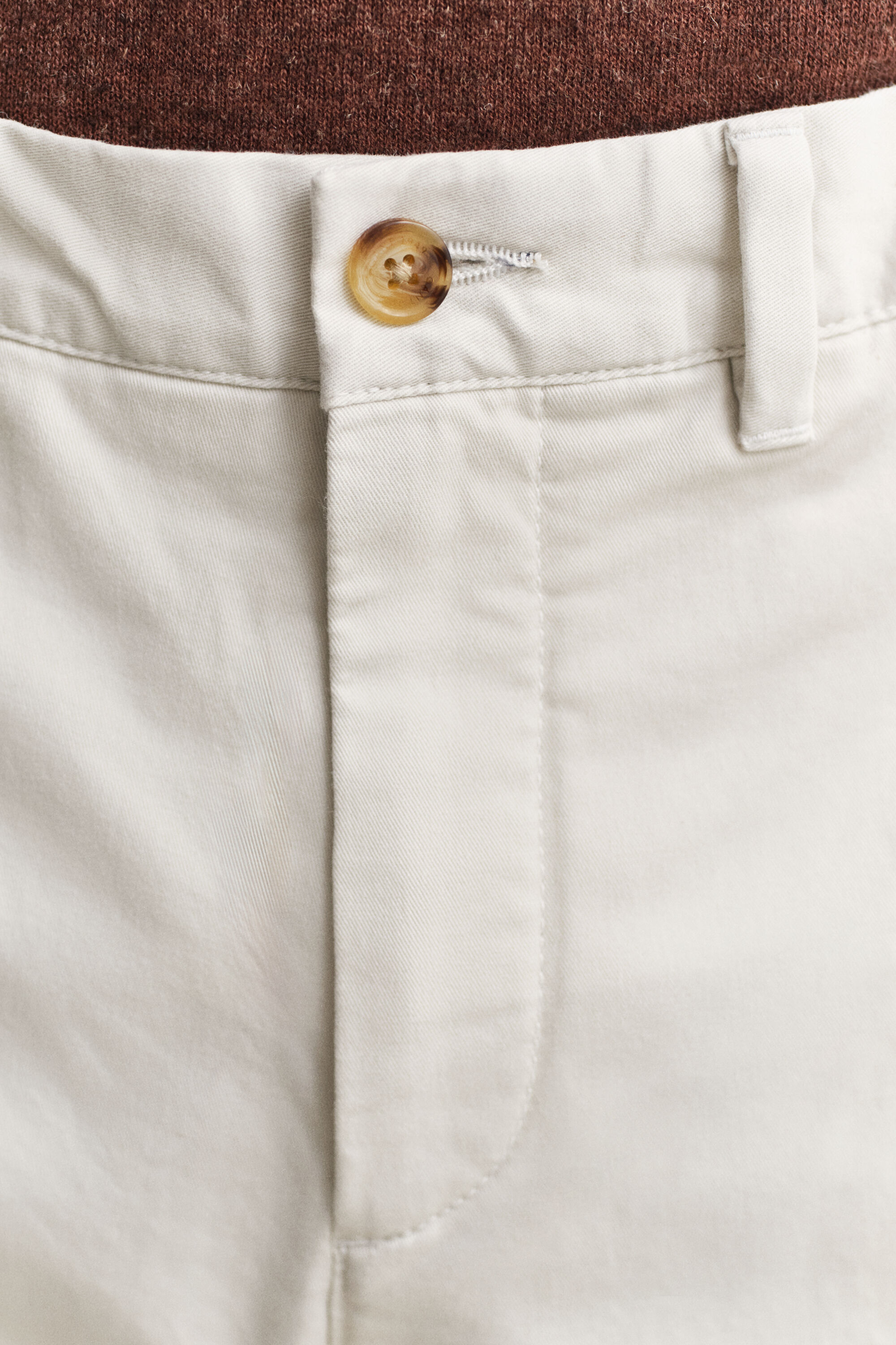 Pantalones chinos Regular Fit clásicos