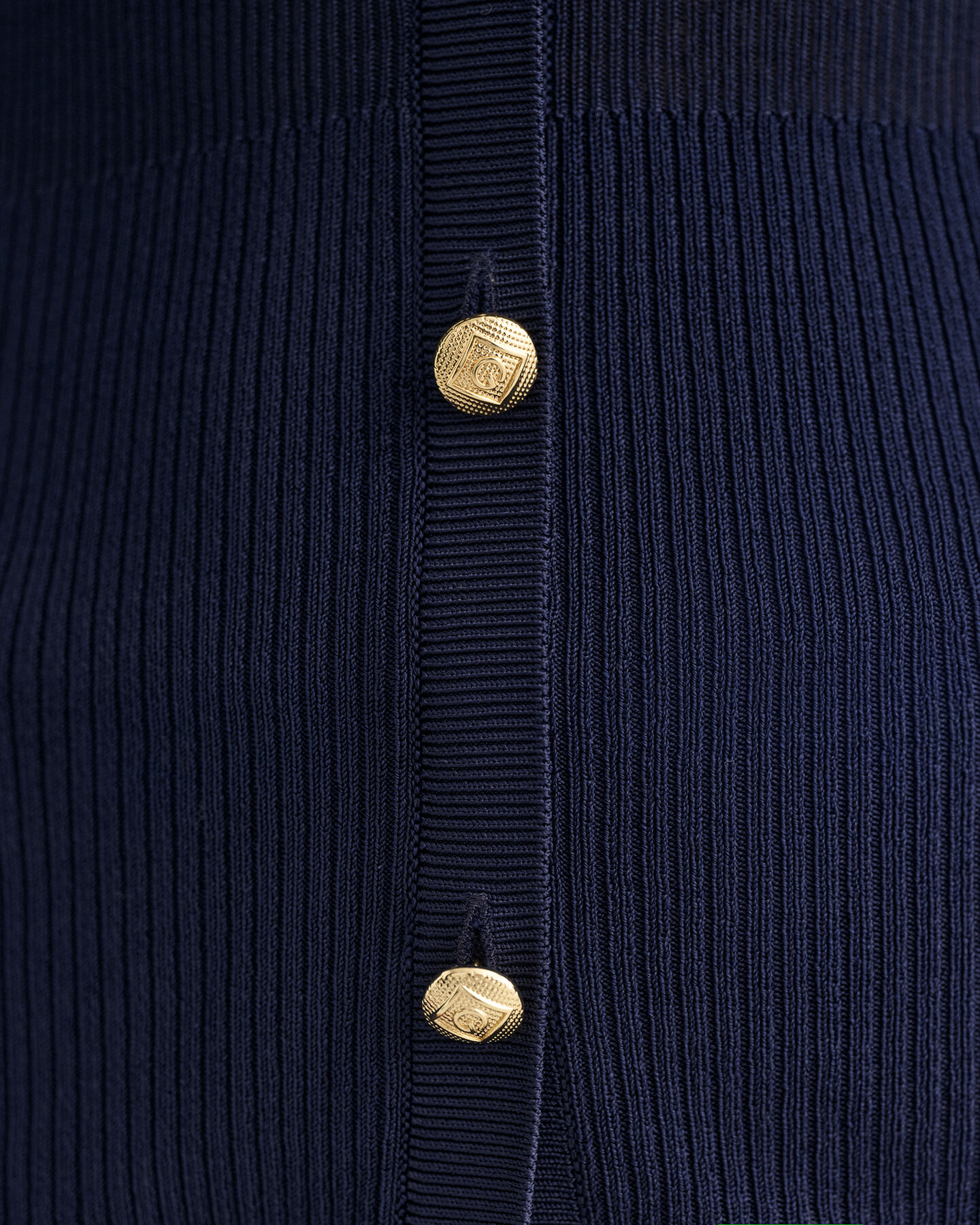 Top tipo c&aacute;rdigan acanalado