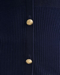 Top tipo c&aacute;rdigan acanalado