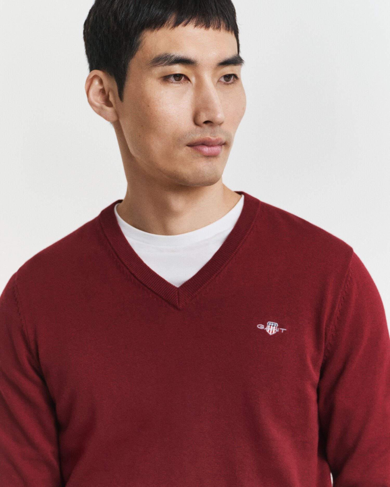 Jersey clásico de algodón con cuello de pico