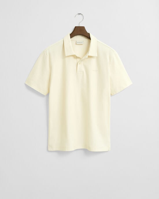 Polo de sarga con textura de nido de abeja