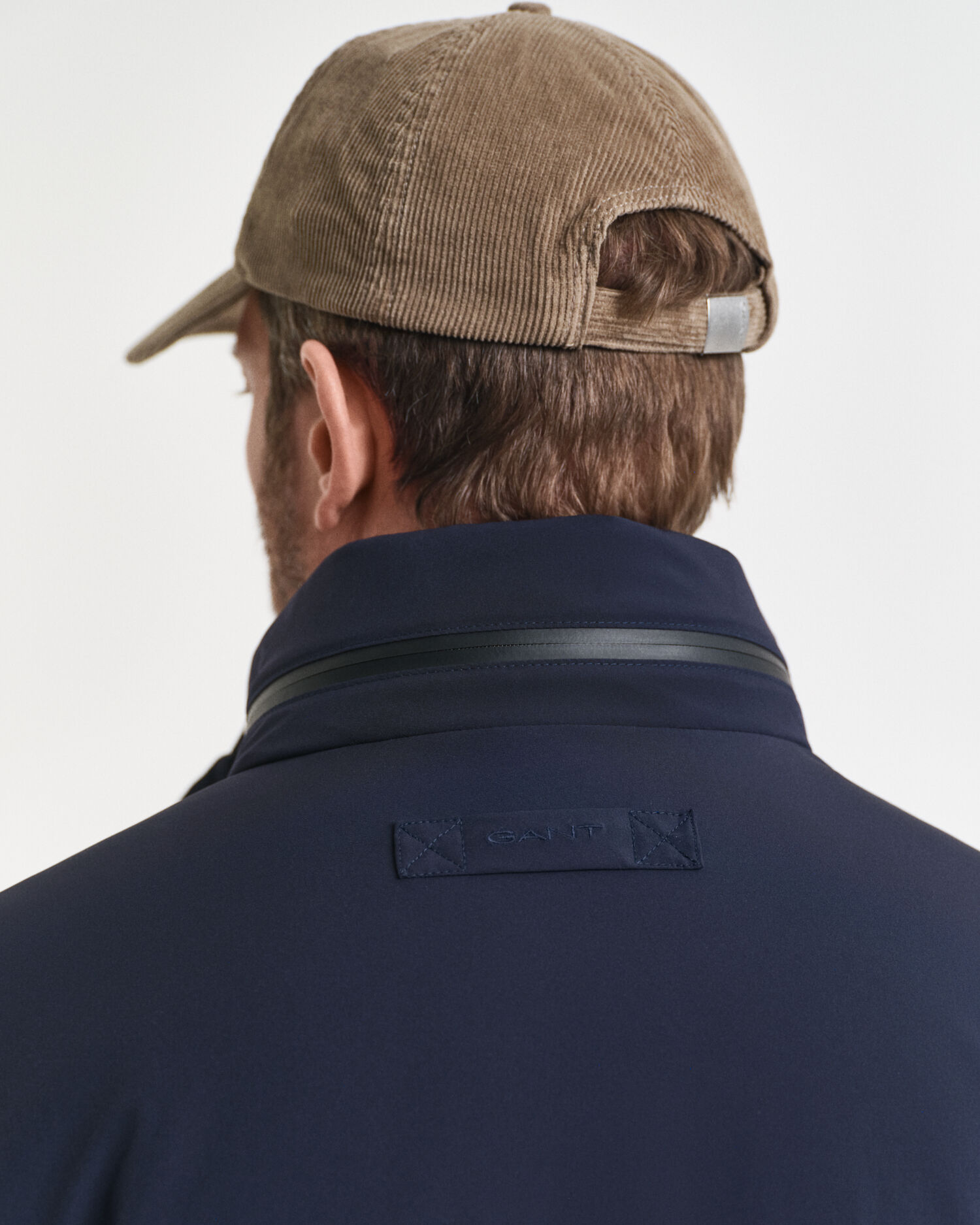 Chaqueta doble con largo medio