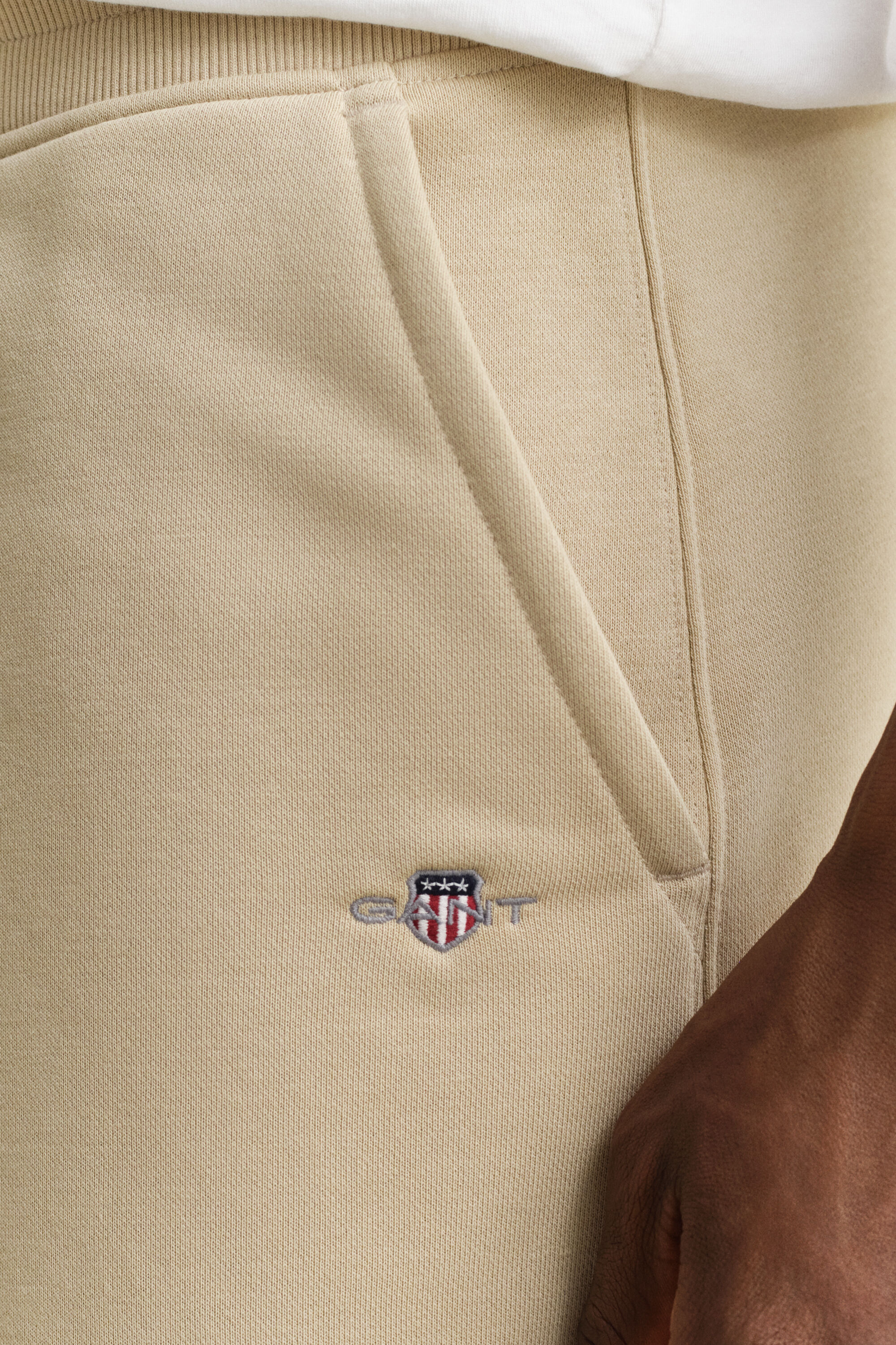 Pantalones cortos de deporte Shield