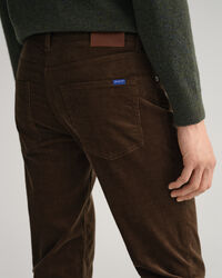 Pantalones de pana Slim Fit Hayes