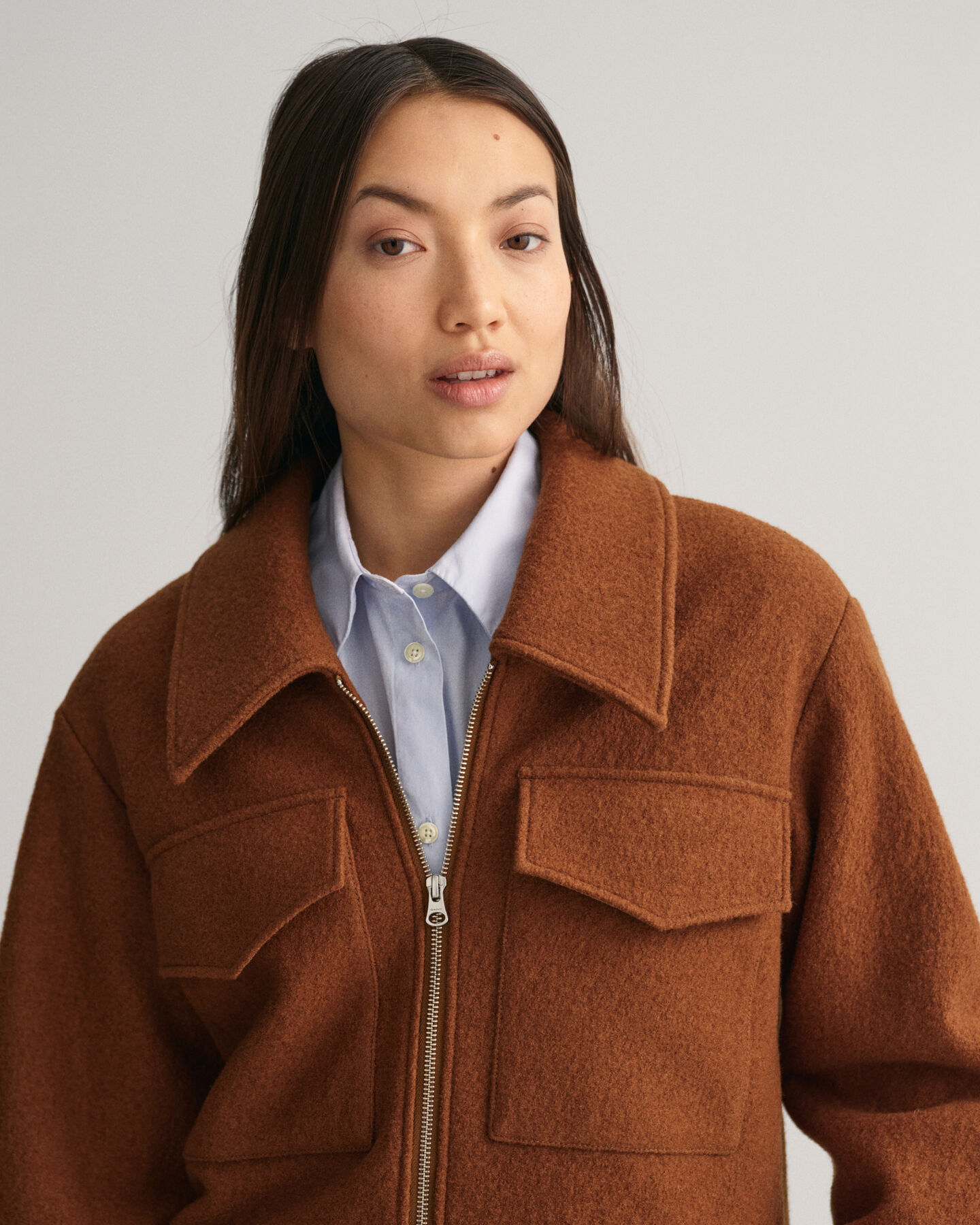 Chaqueta de boucl&eacute; con cremallera