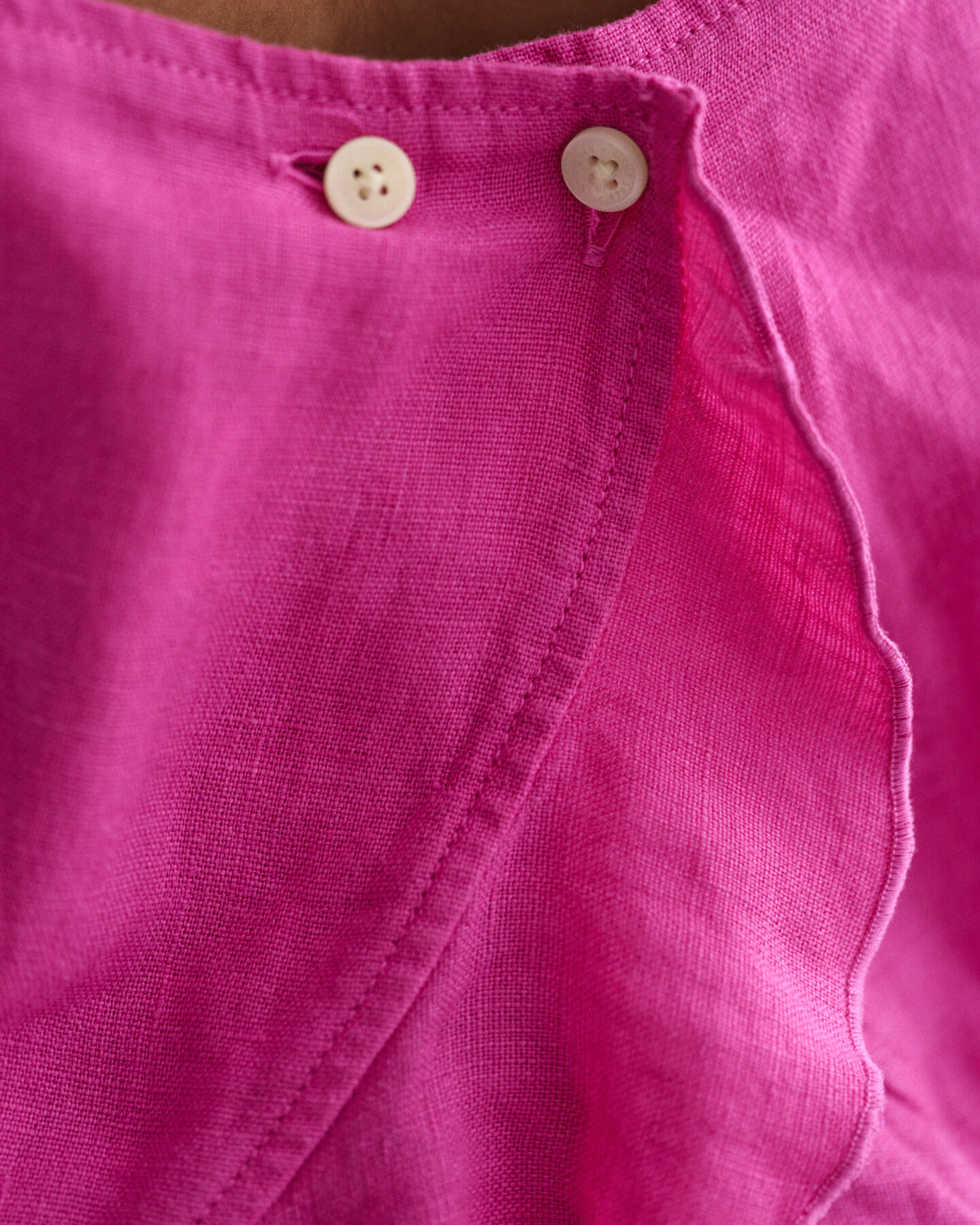 Top de lino con volantes Girls