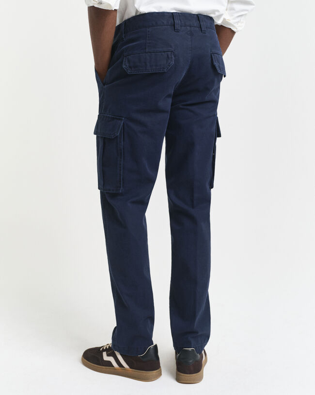 Pantalones cargo Regular Fit de sarga de algod&oacute;n