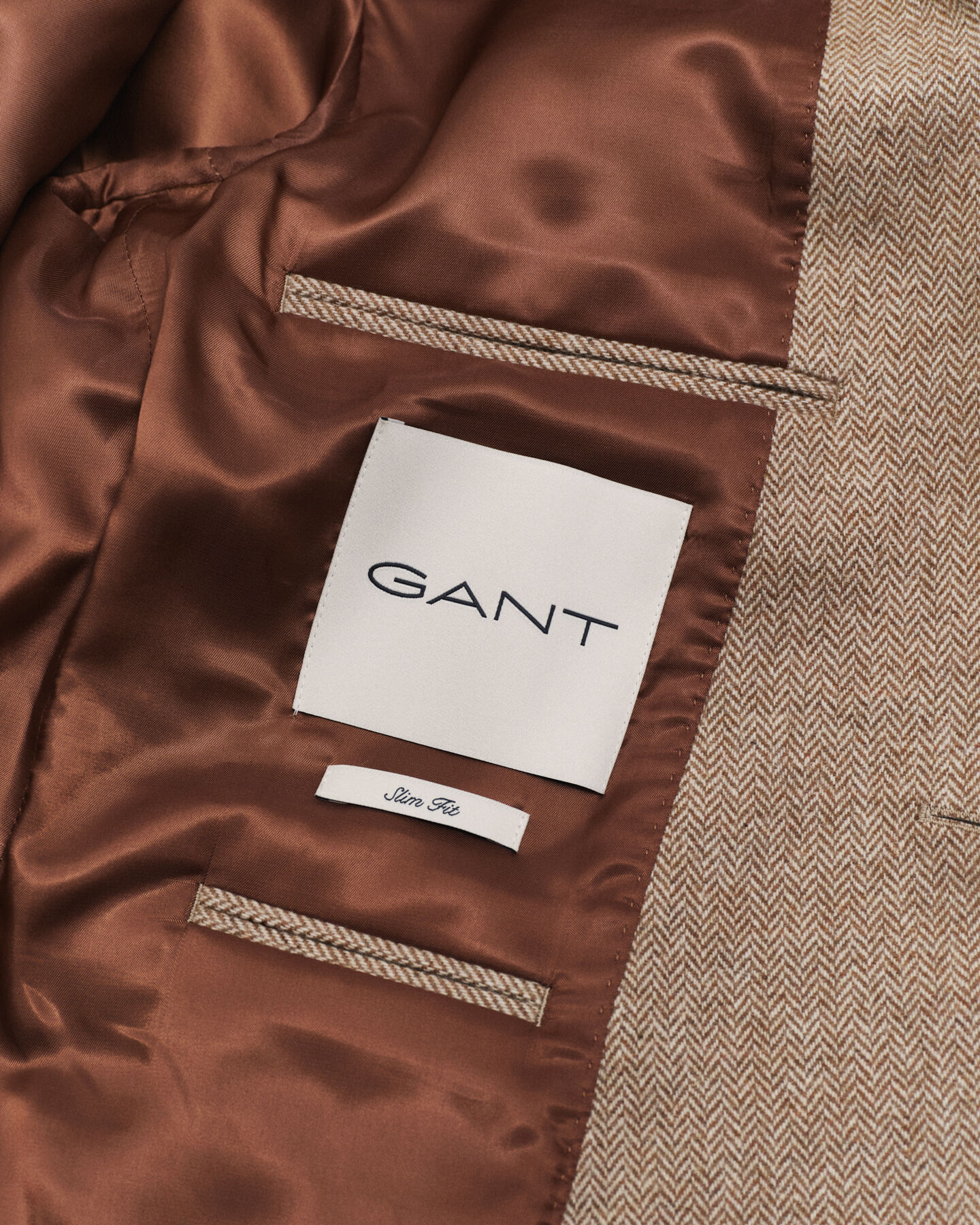 Americana de traje con diseño de espiga