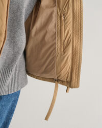 Chaqueta corta de plumón