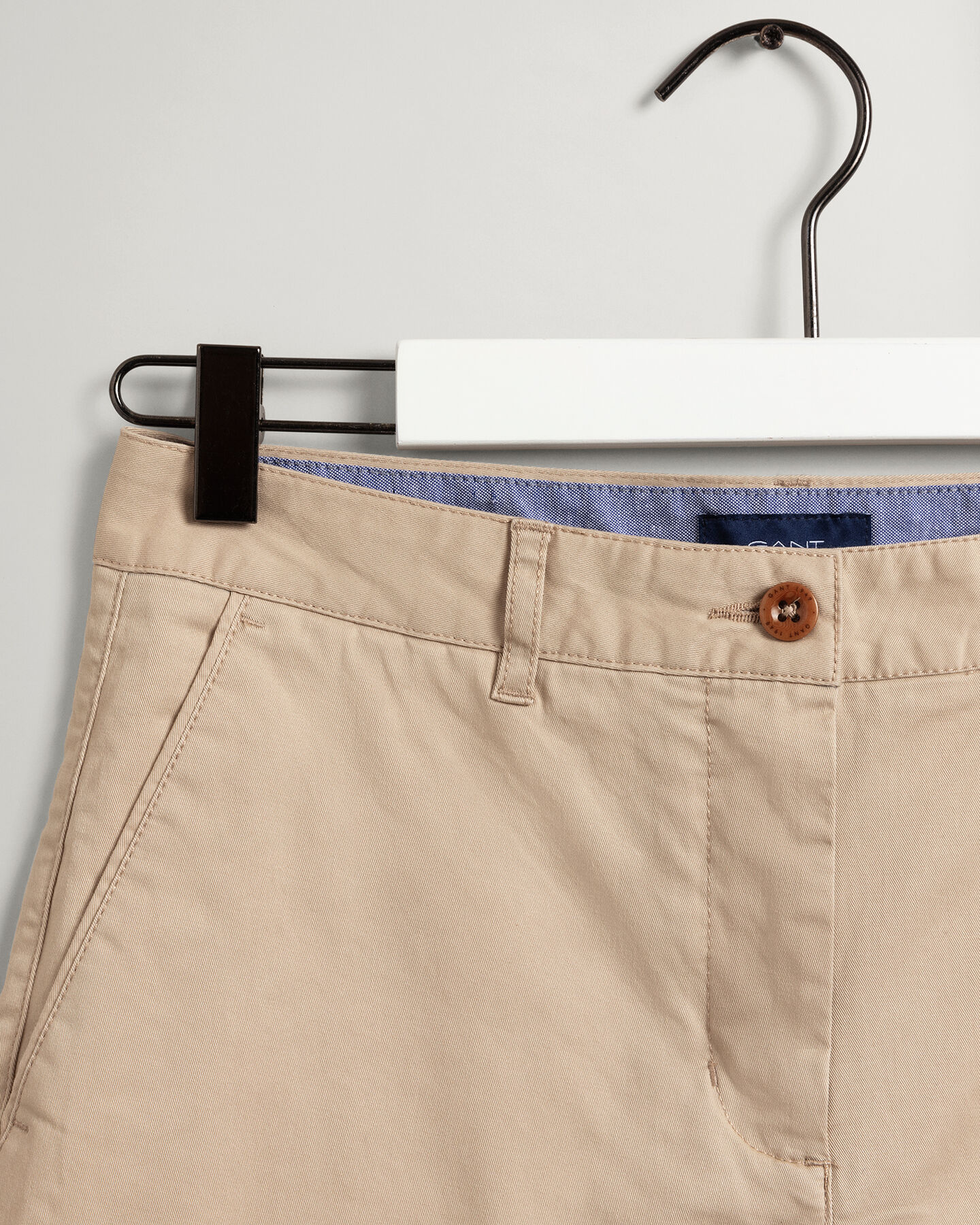 Pantalones chinos Slim Fit Classic Fryda