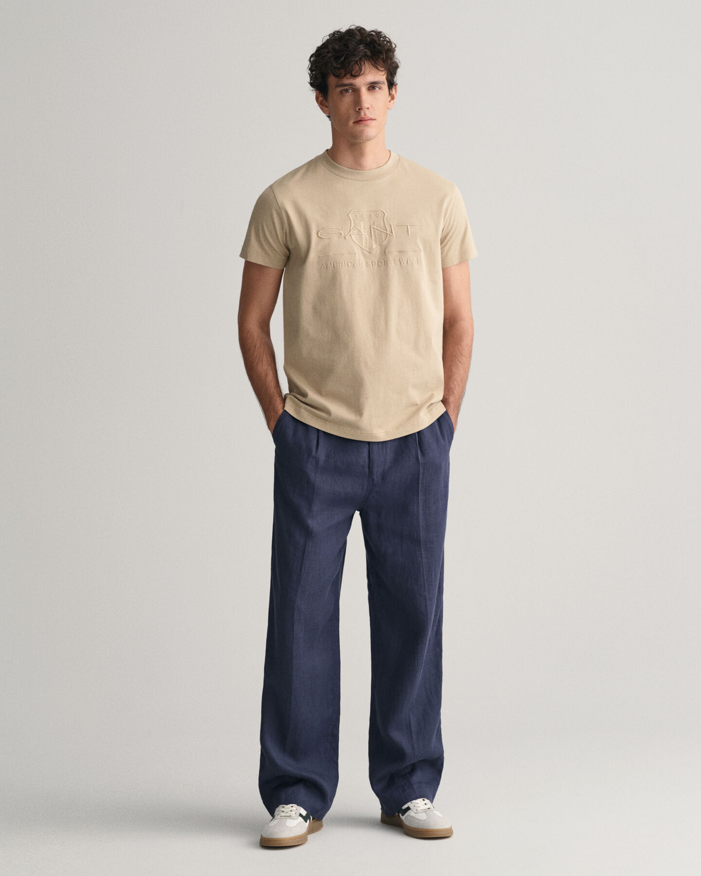 Camiseta Tonal Shield