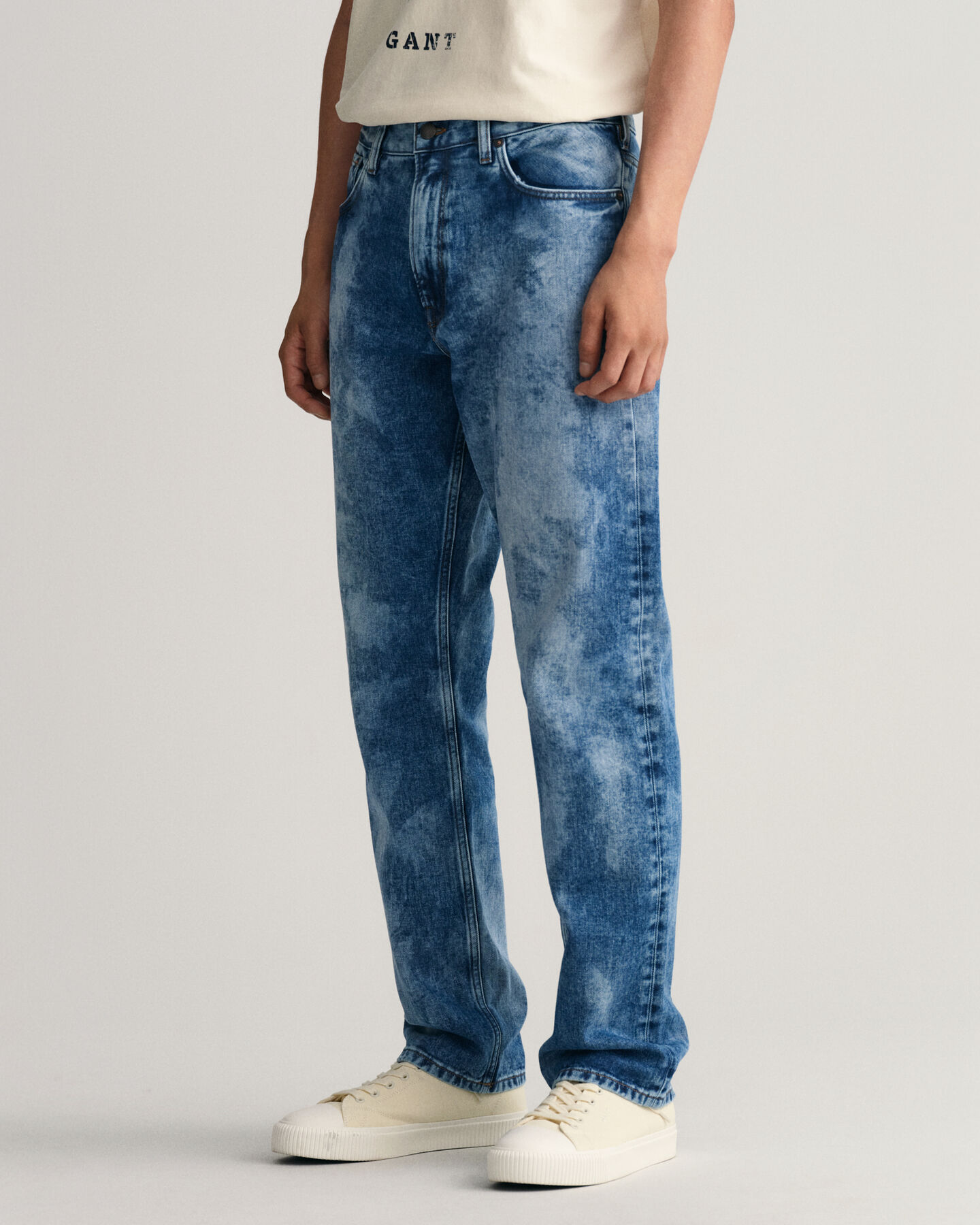 Vaqueros decolorados