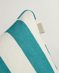 Cojín a rayas Archive Shield