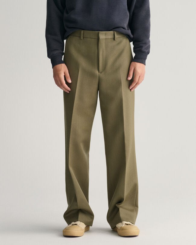 Pantalones chinos entallados