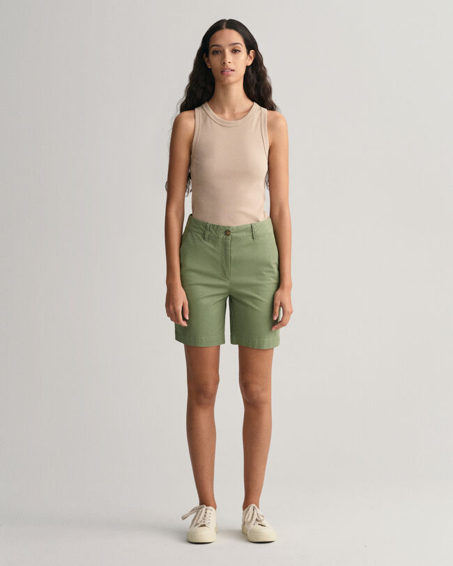 Pantalones chinos cortos