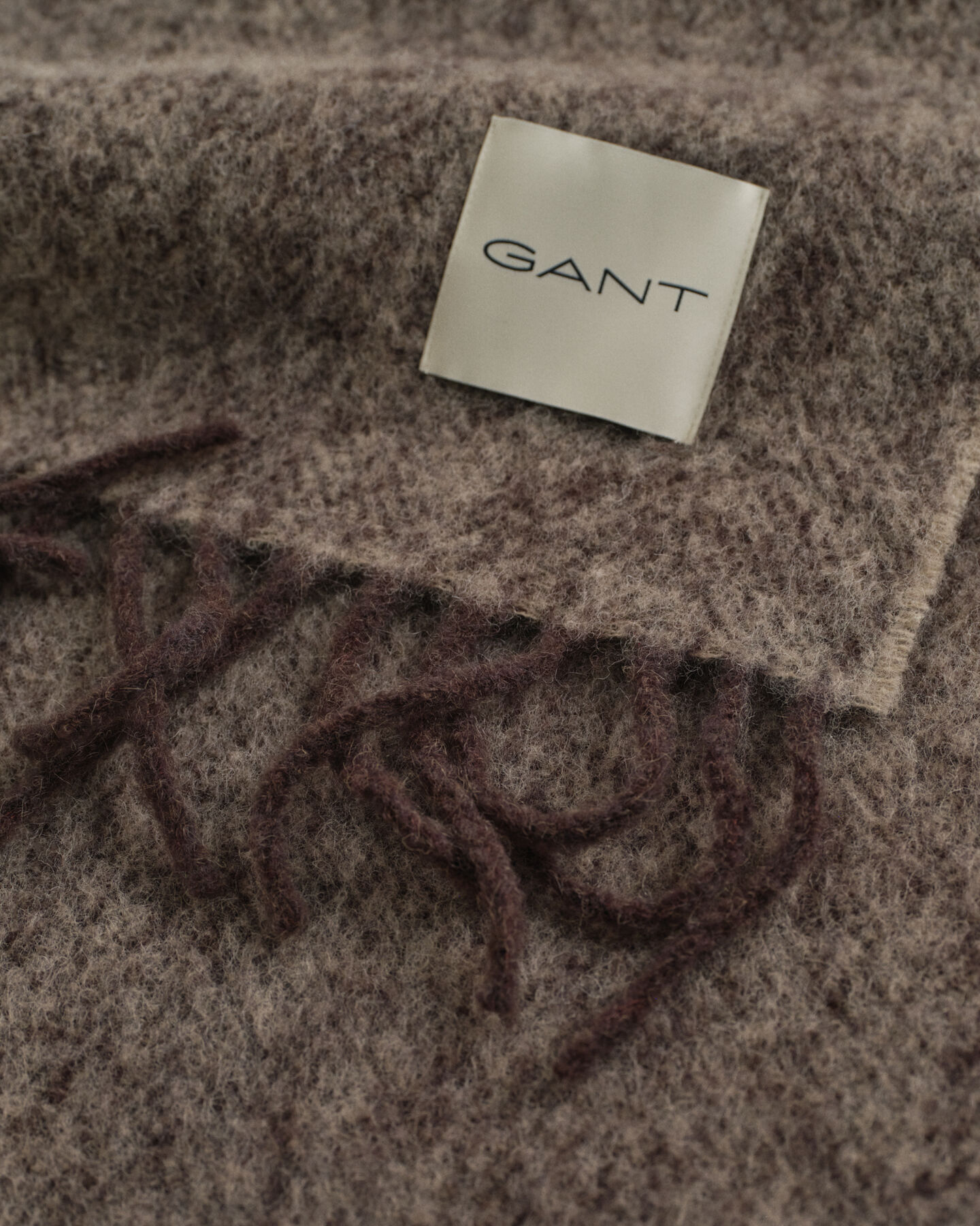 Bufanda de mohair y alpaca con diseño de espiga