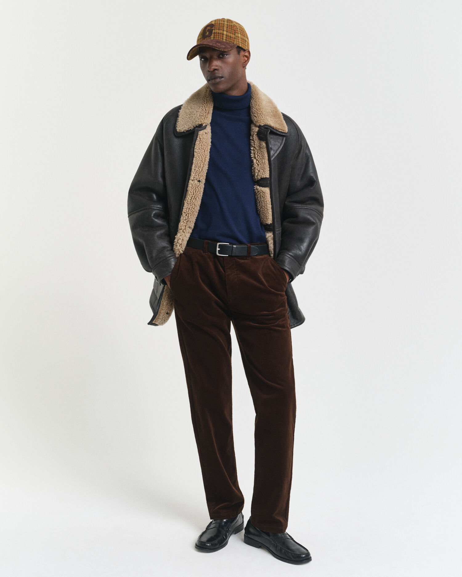 Jersey de lana merino extrafina con cuello de cisne