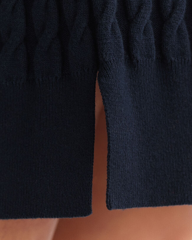 Vestido de punto de ochos retorcidos