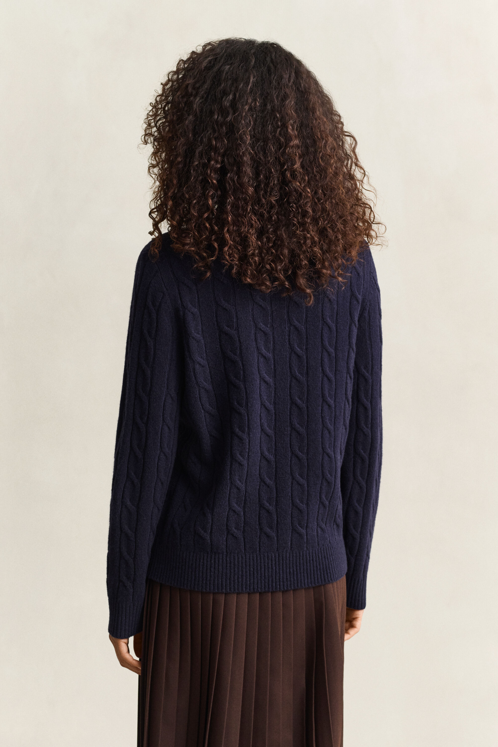 Jersey de punto de ochos de lana de oveja
