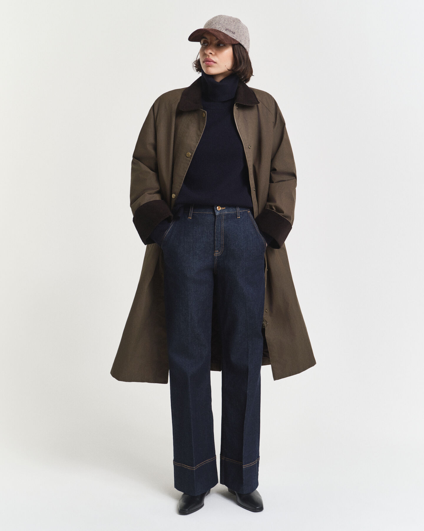 Jersey de cuello de cisne en suave mezcla de lana y cachemir