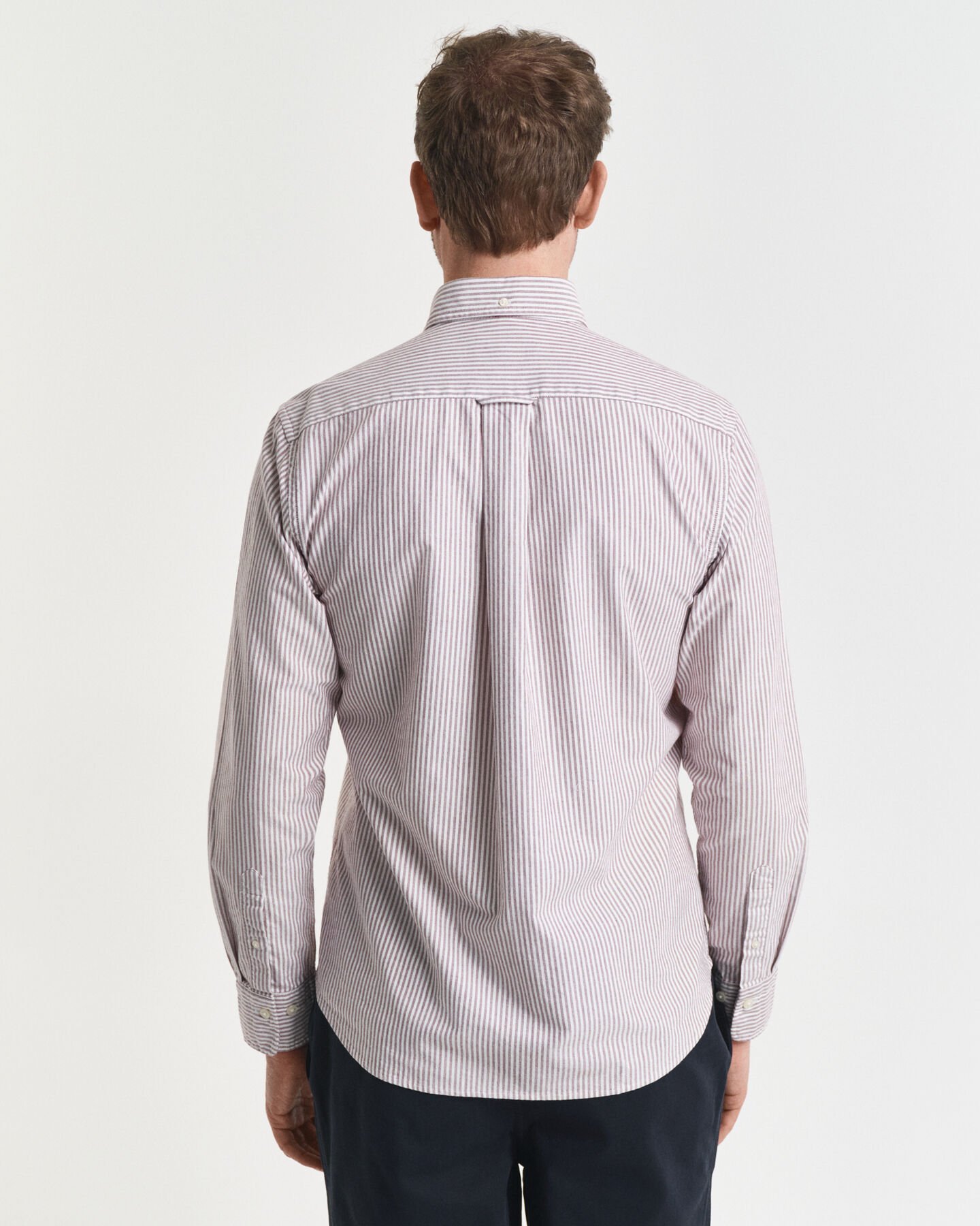 Camisa Oxford clásica Regular Fit de rayas finas