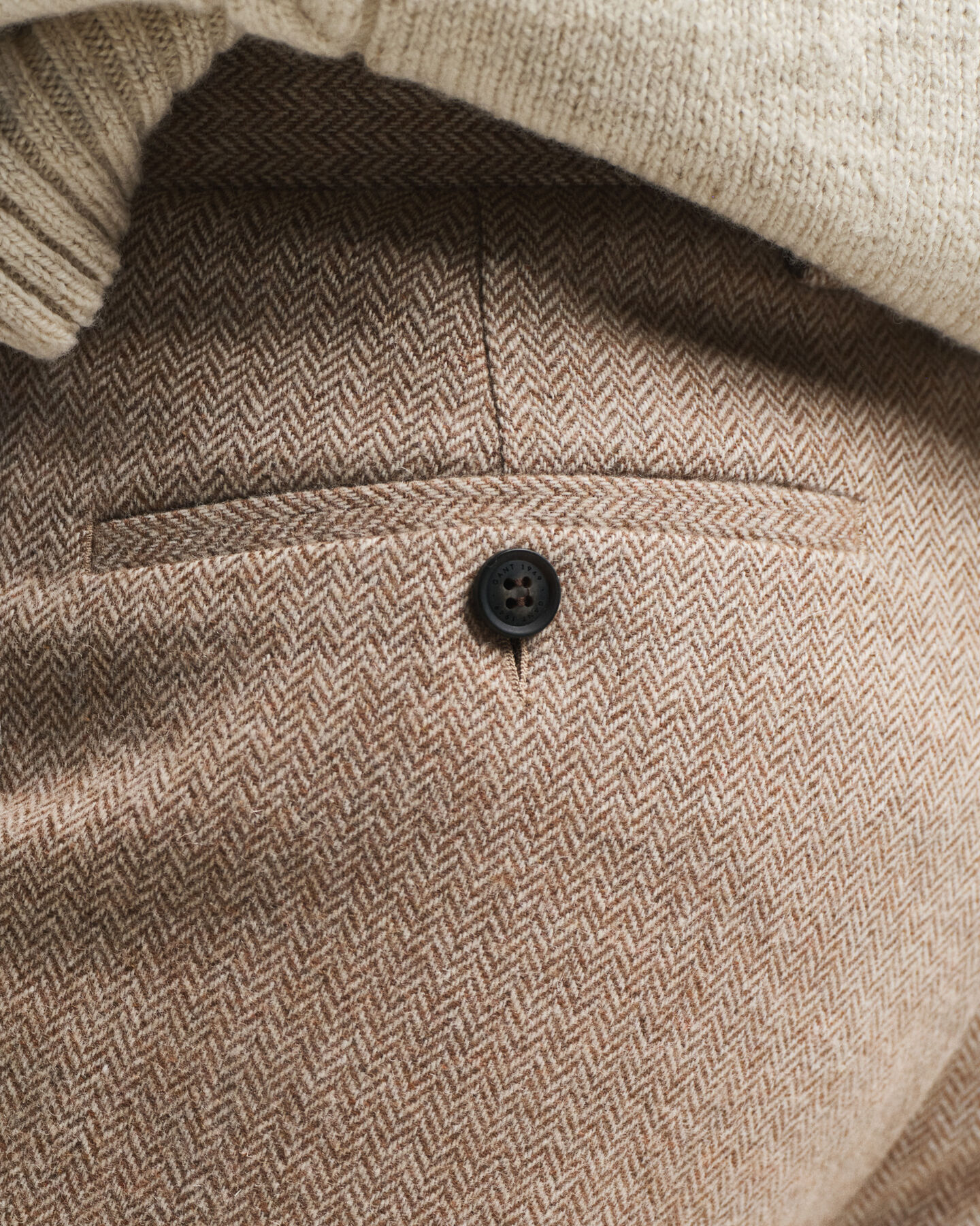 Pantalones de traje Slim Fit con dise&ntilde;o de espiga