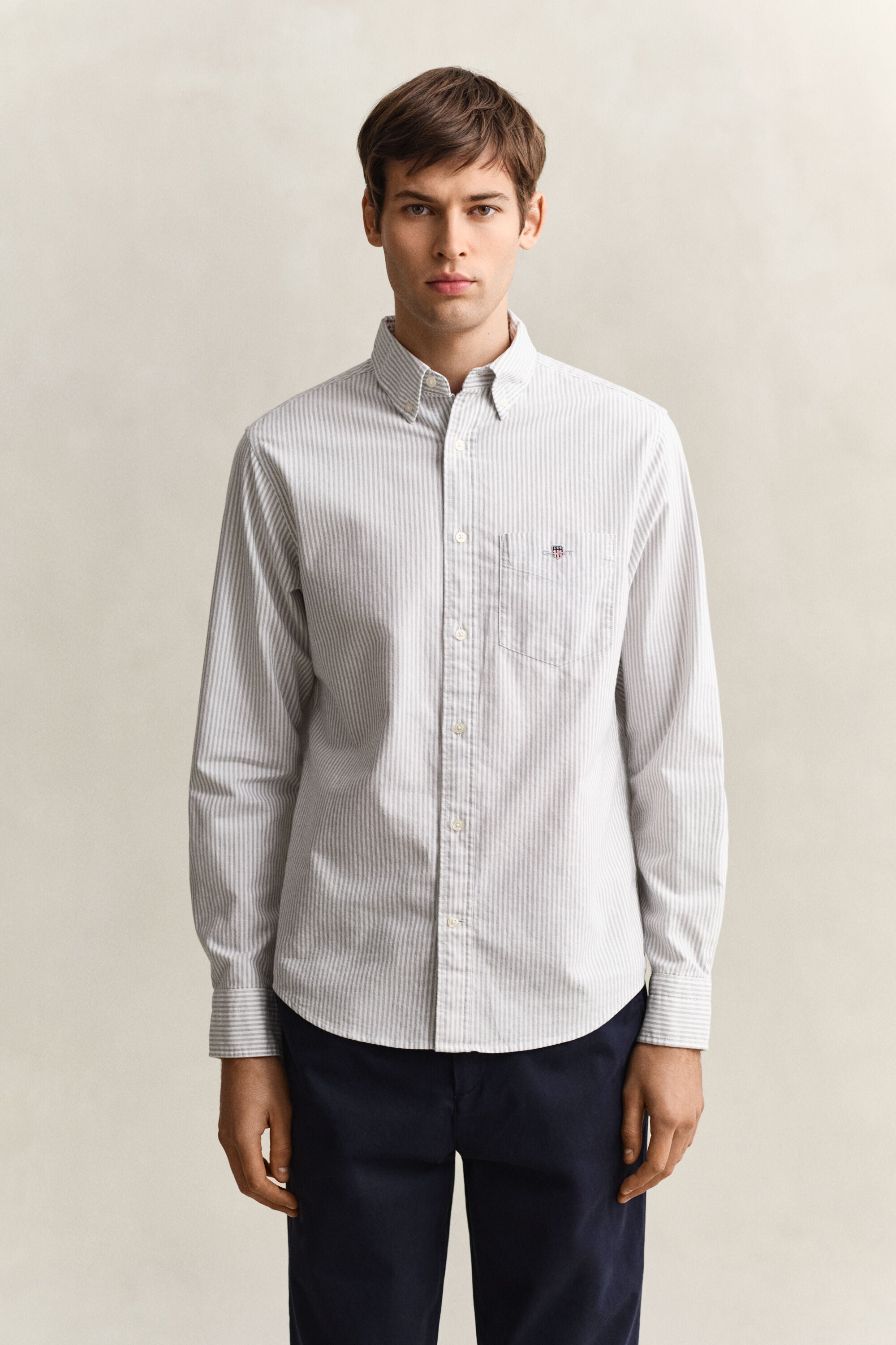 Camisa Oxford clásica de rayas finas
