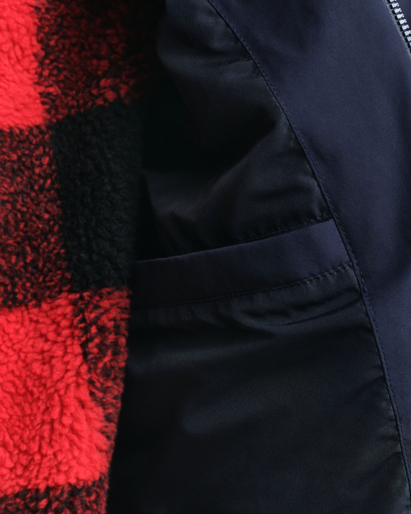 Gab&aacute;n acolchado