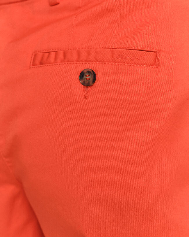 Pantalones chinos cortos