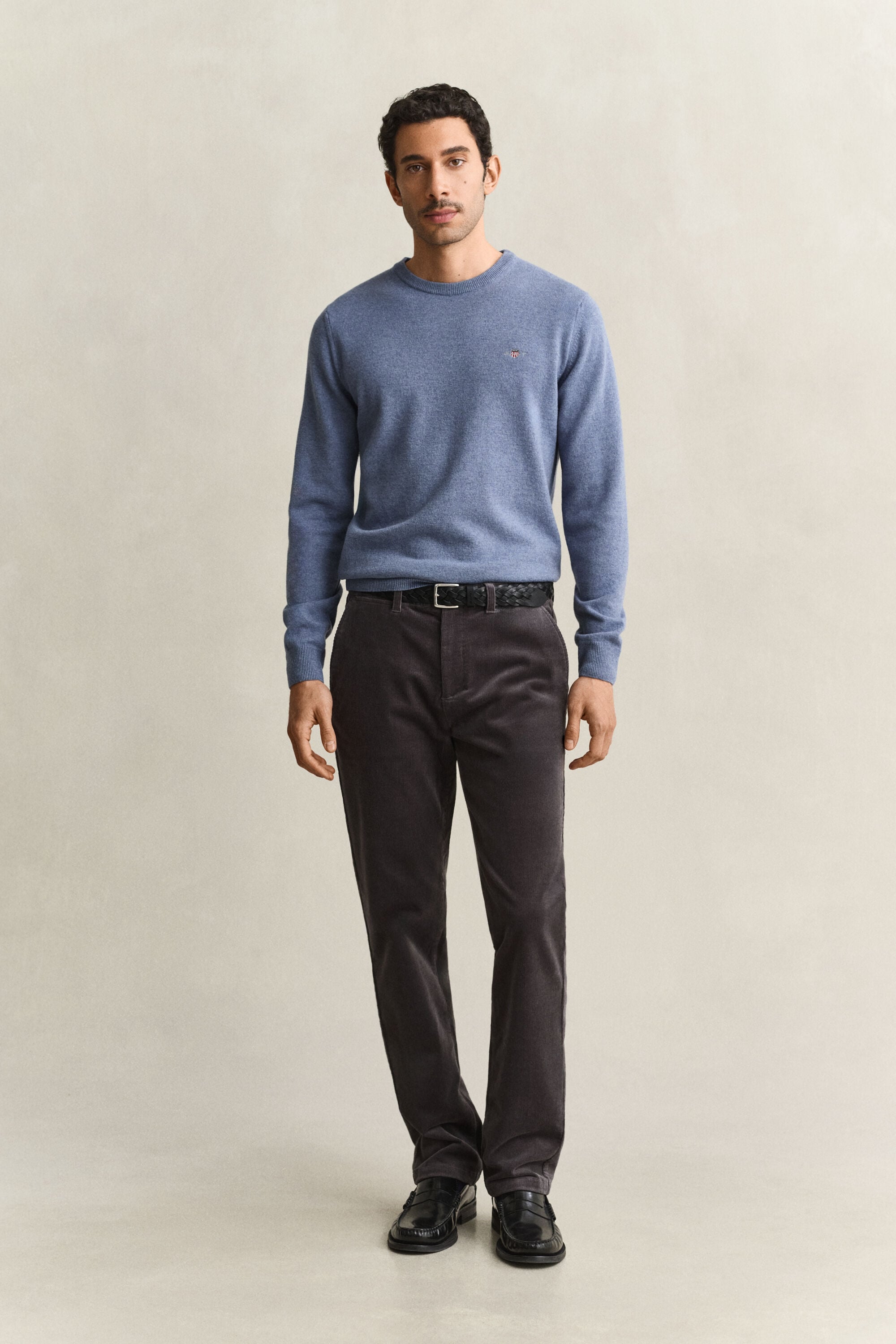 Pantalones chinos Regular Fit de pana