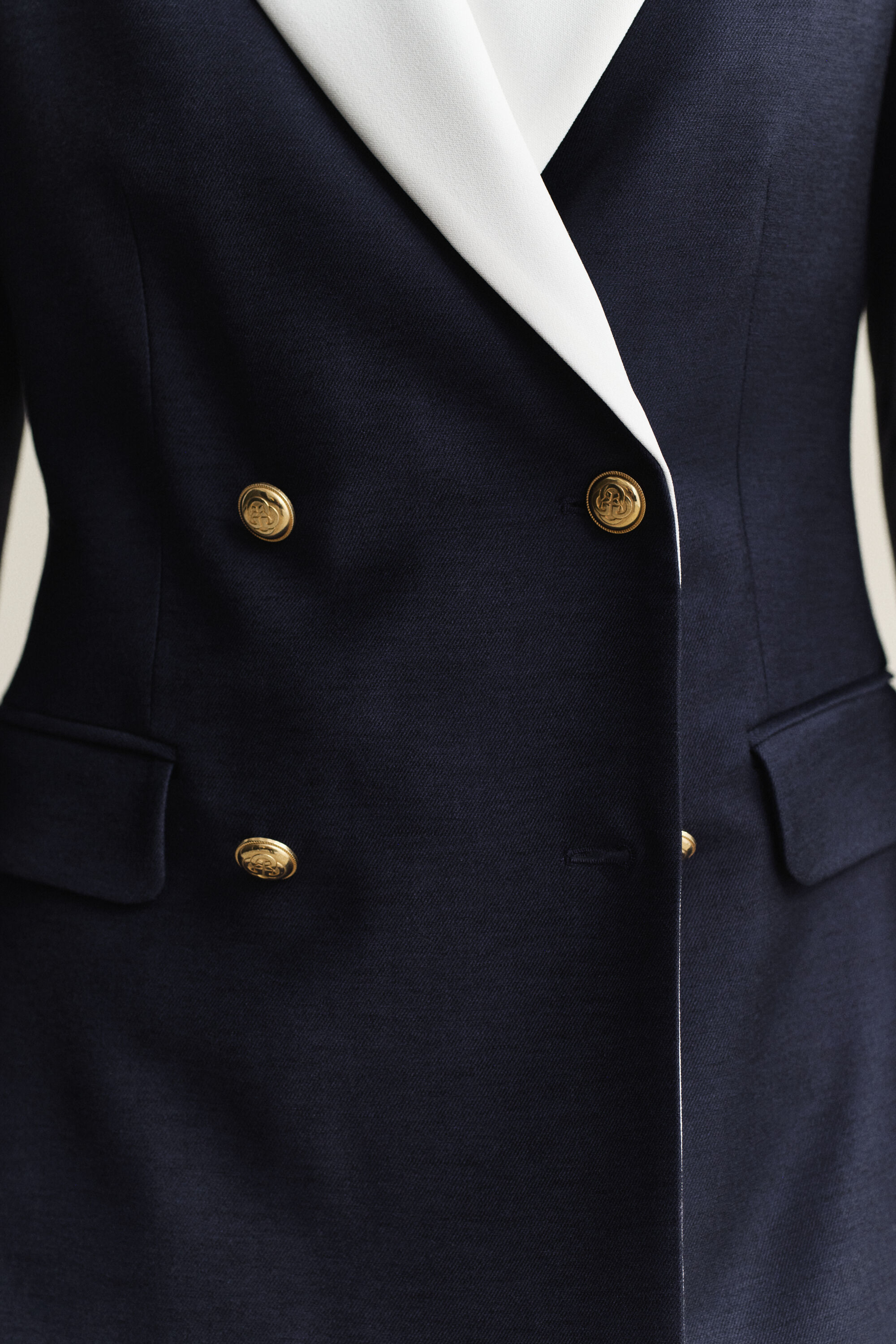 Americana Club en contraste