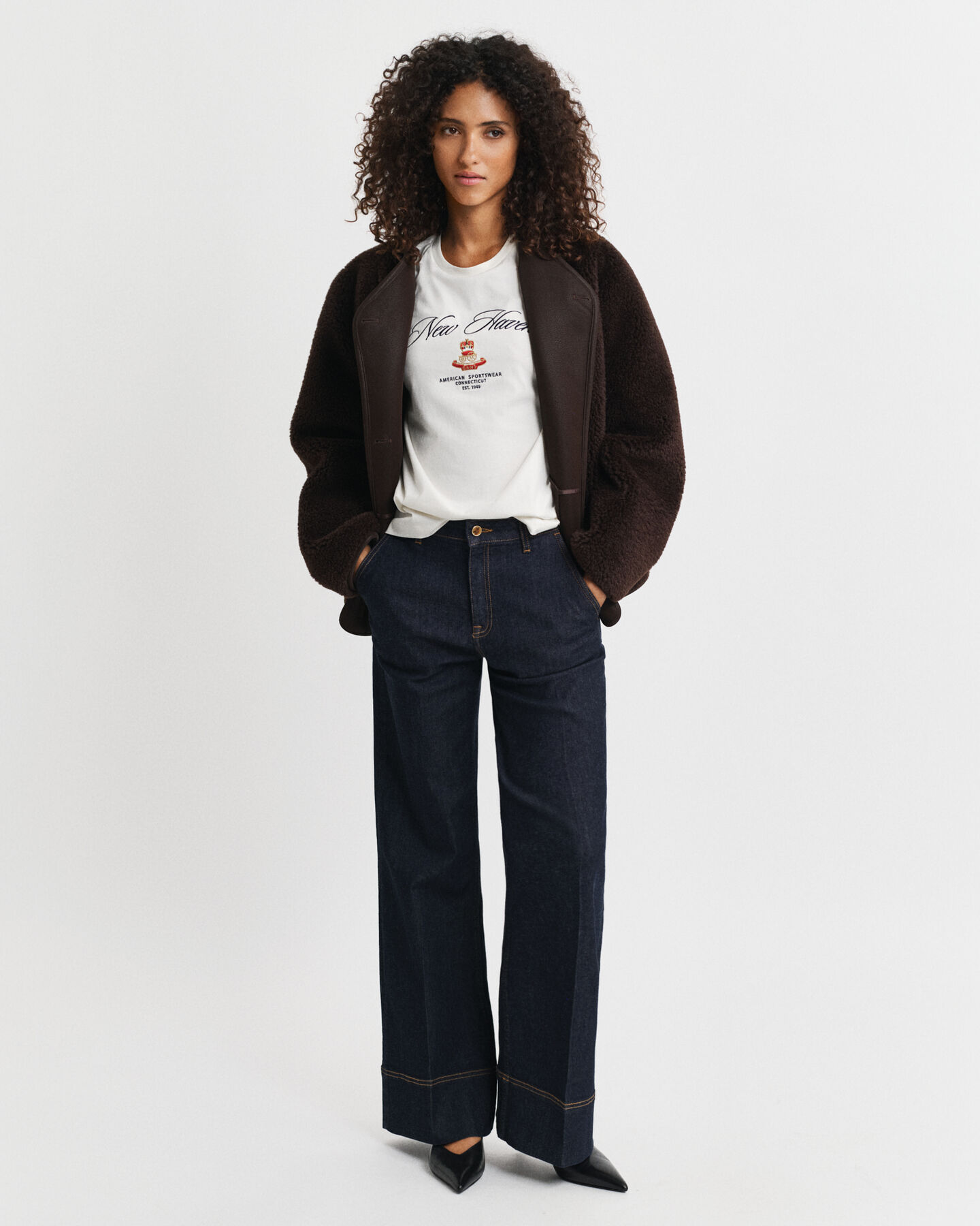 Camiseta Crest Graphic